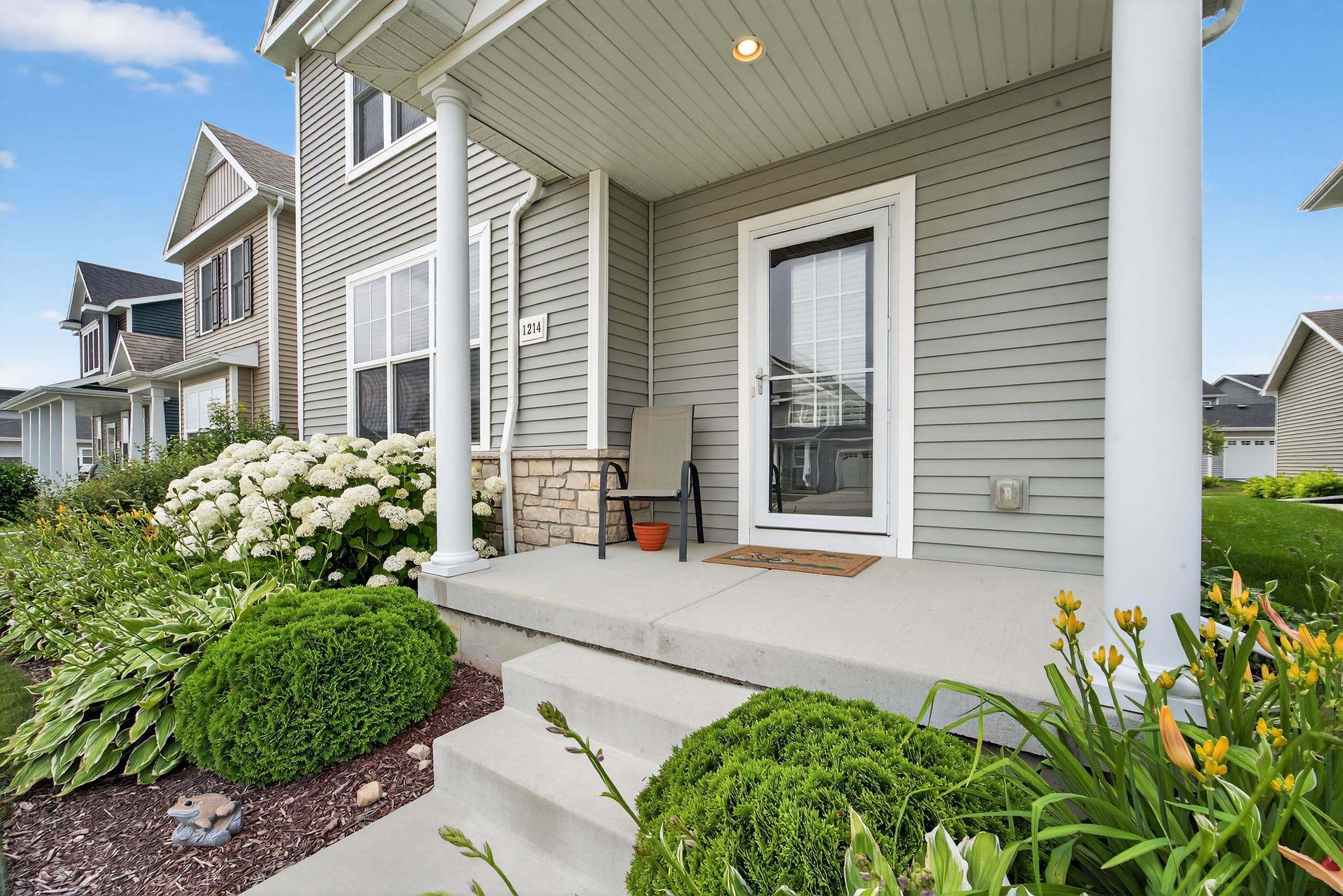 1214 Crane Meadow Way