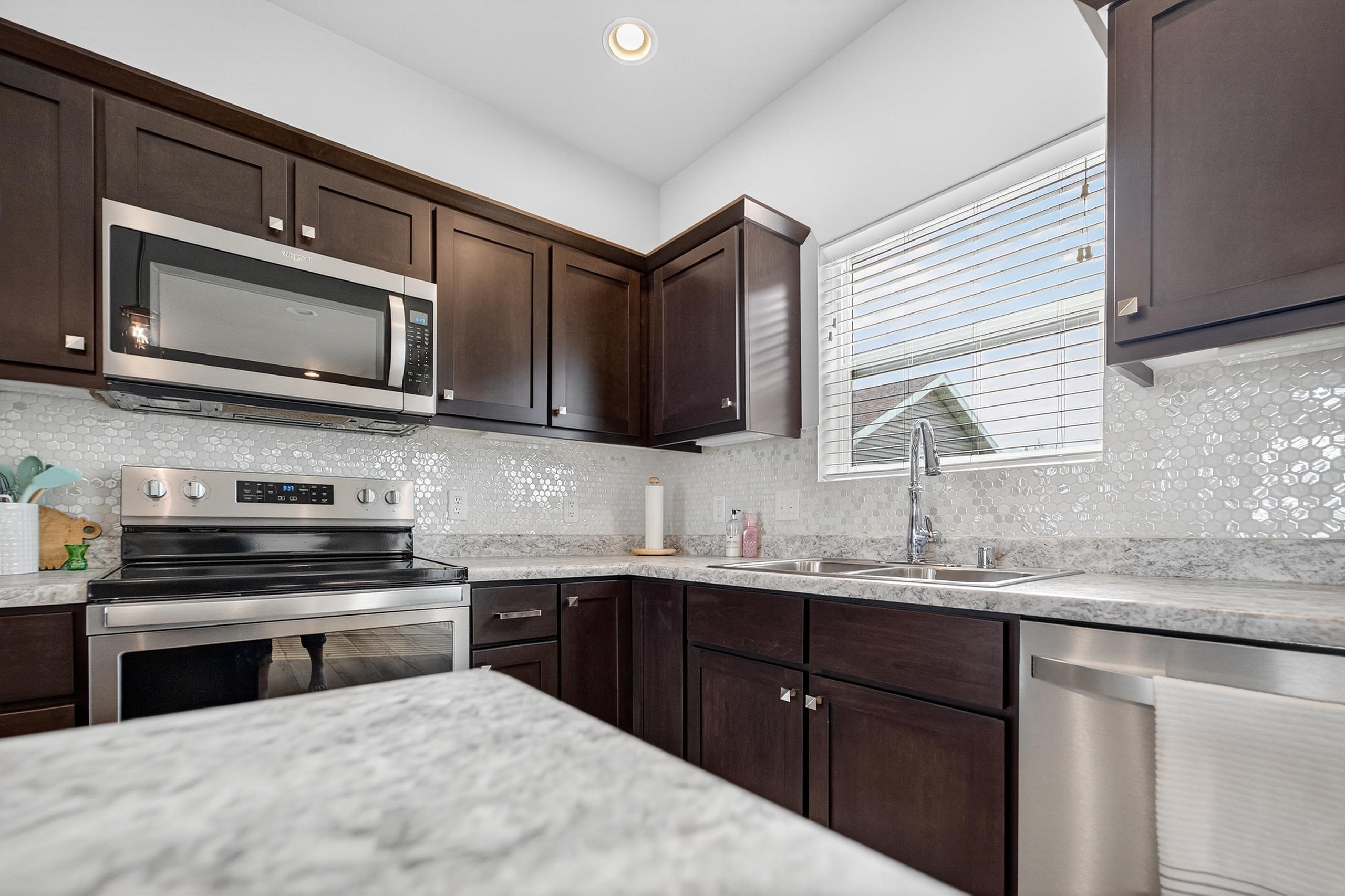 1214 Crane Meadow Way