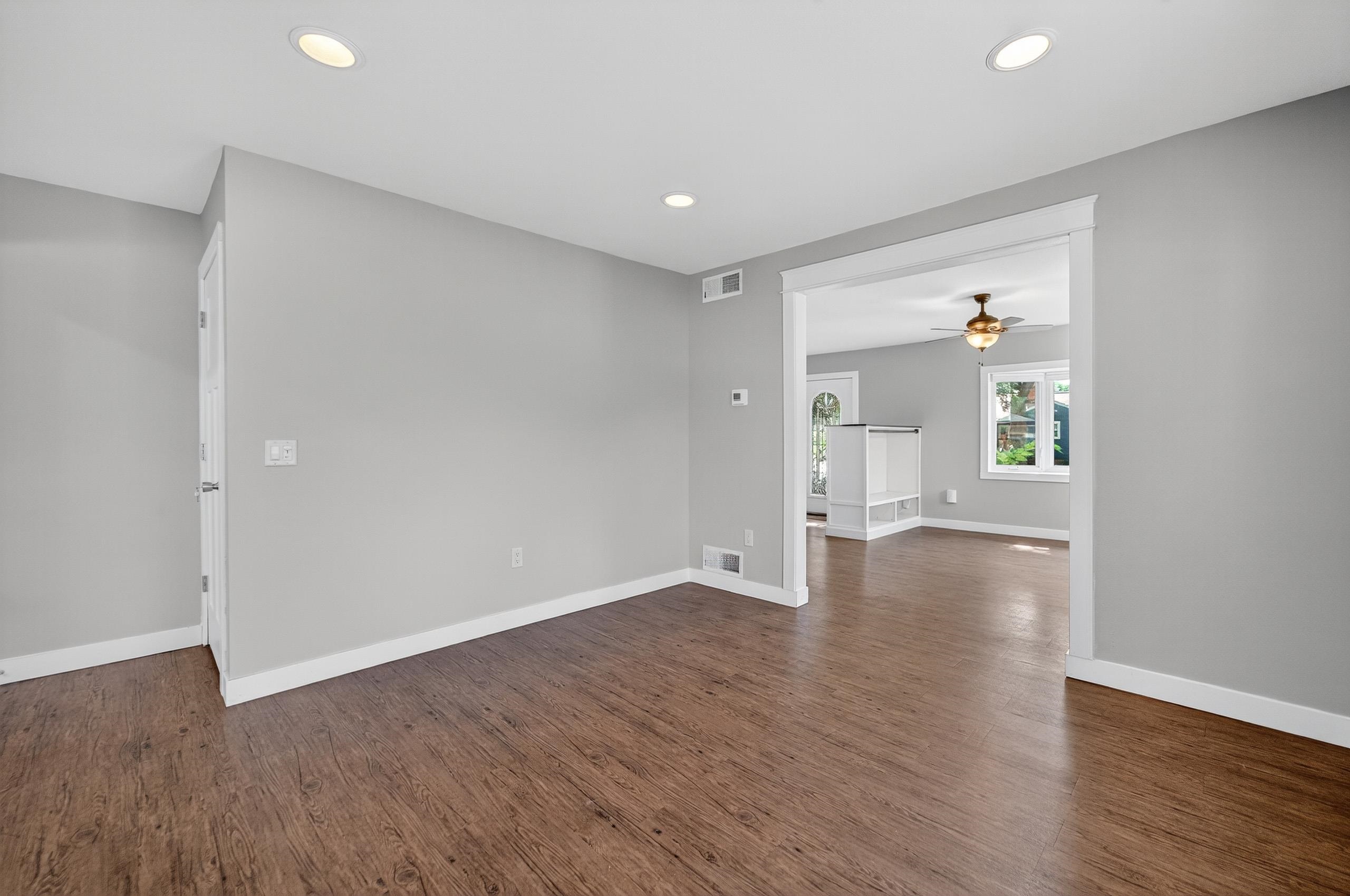 221 Buckingham Lane