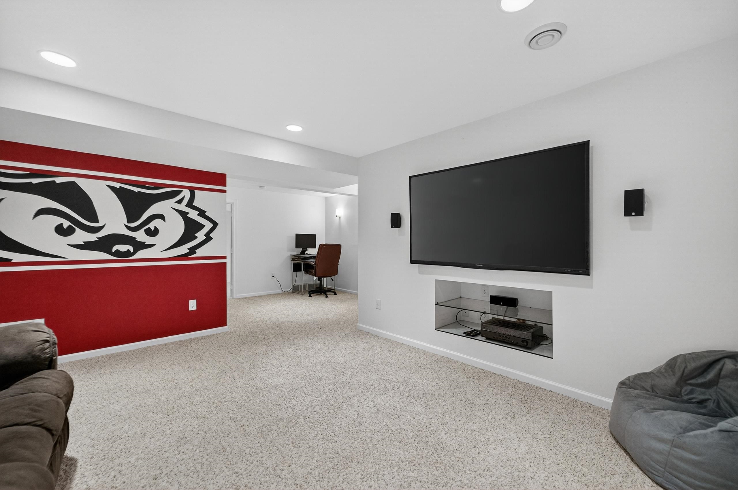7231 Arctic Fox Drive