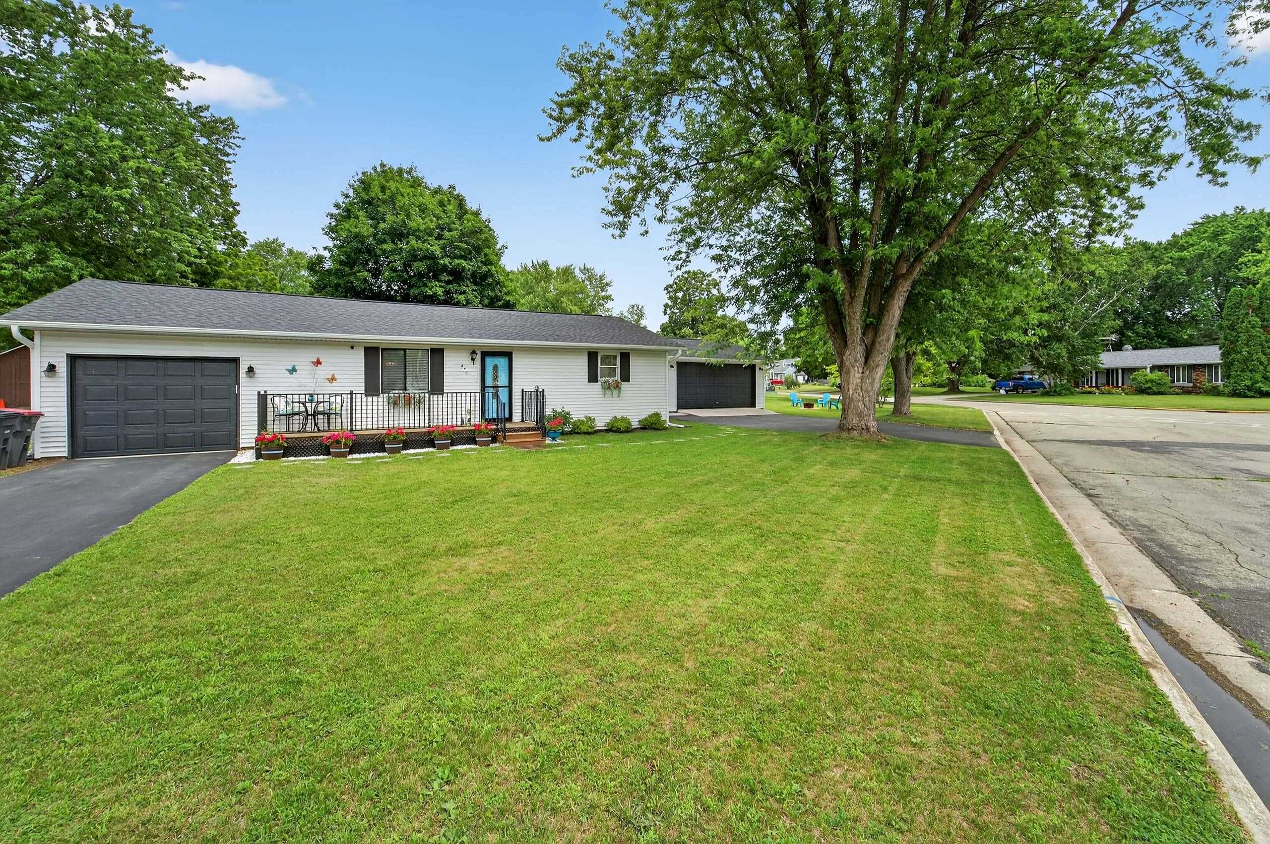 470 Lincoln Court