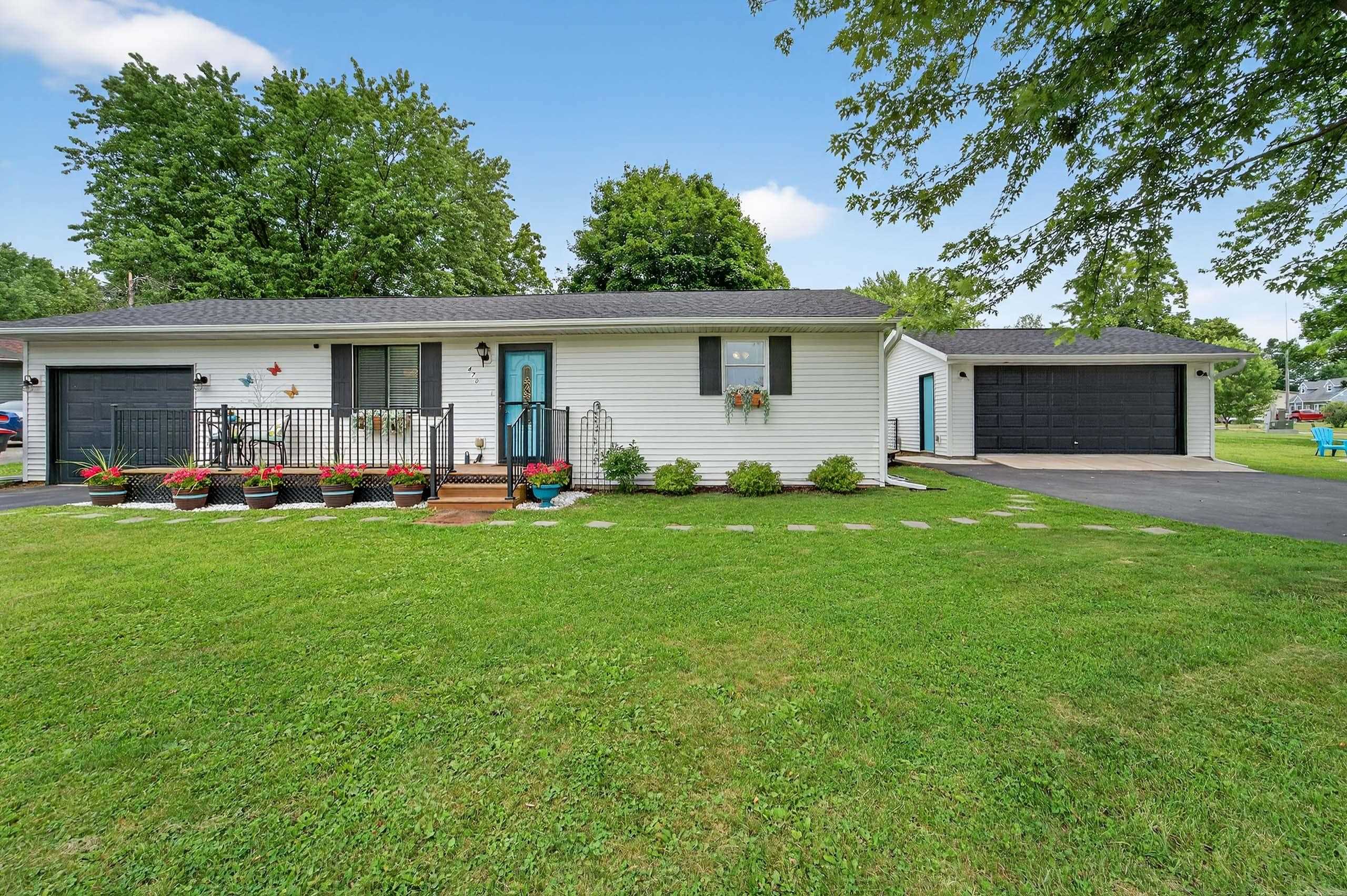 470 Lincoln Court