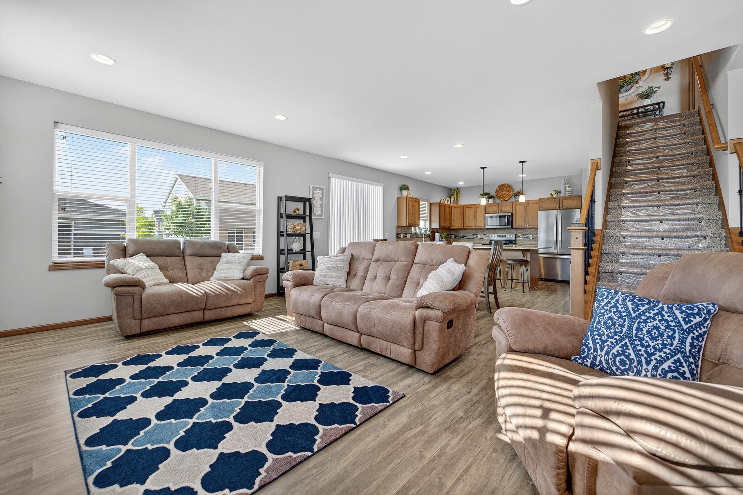 2319 Leopold Way