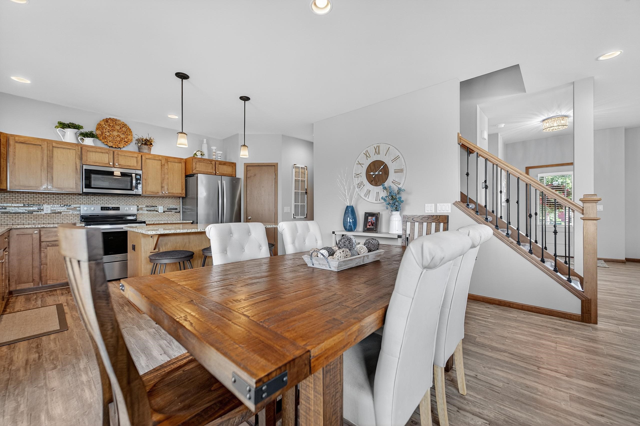 2319 Leopold Way