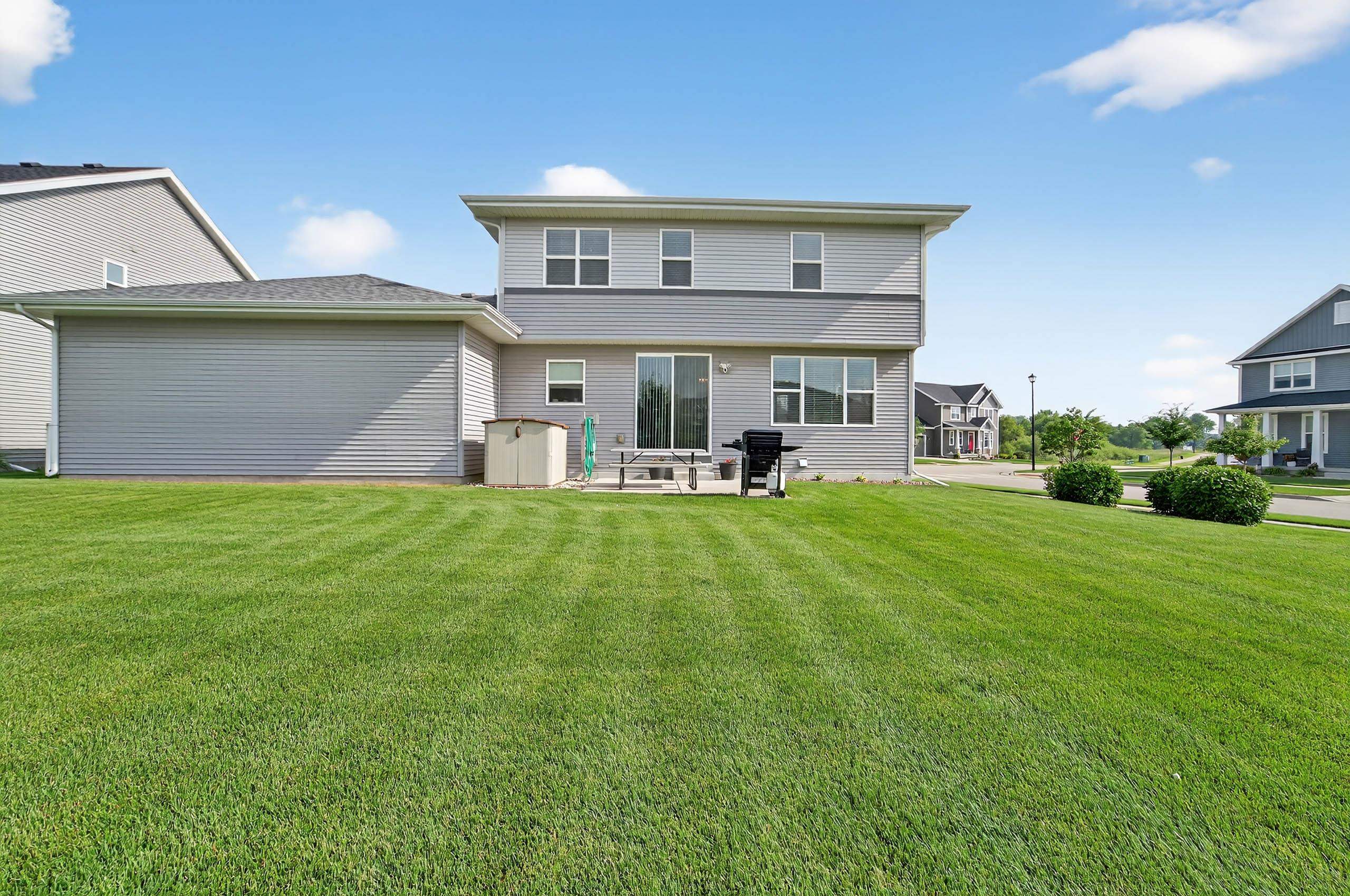 2319 Leopold Way