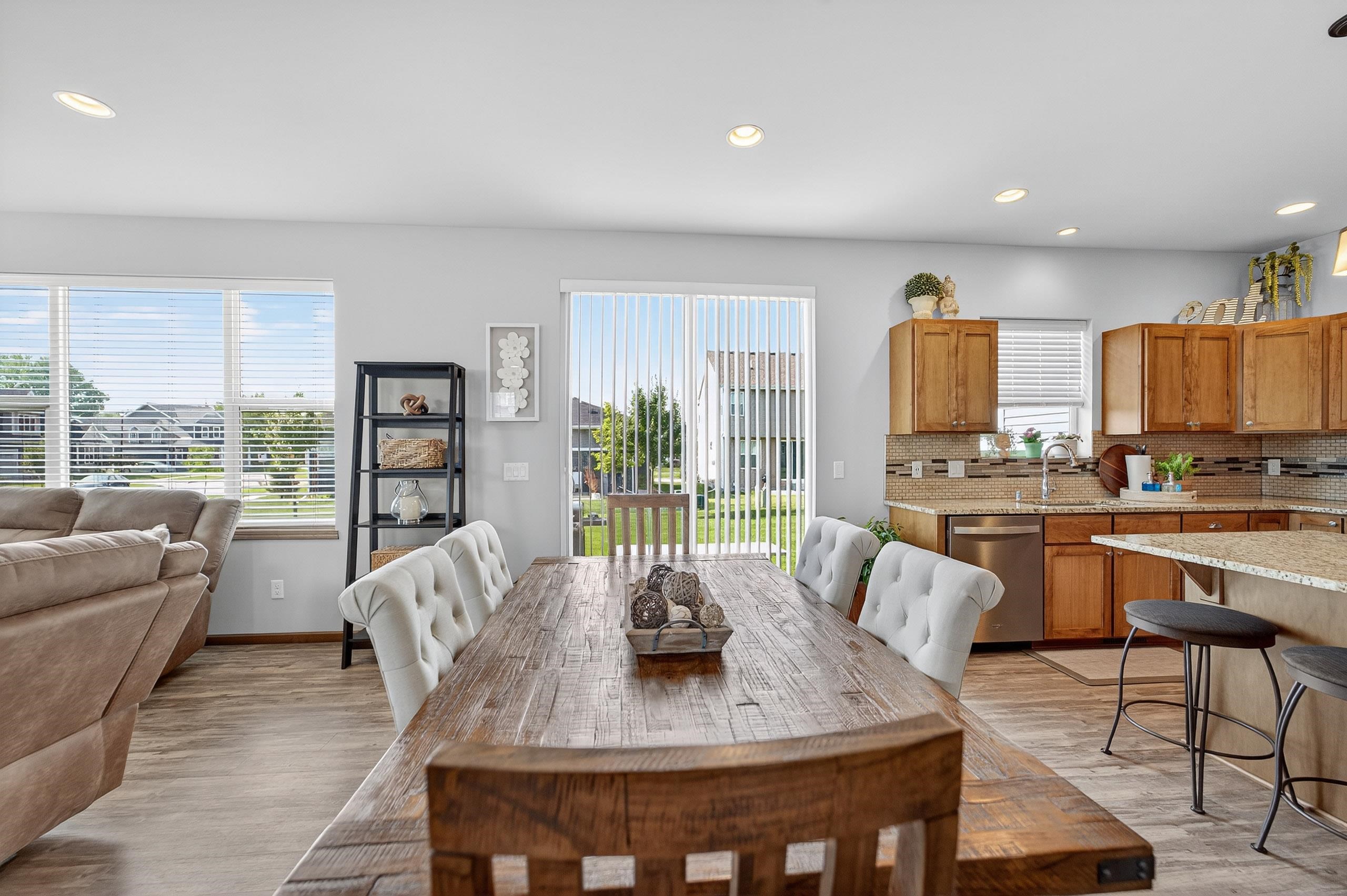 2319 Leopold Way