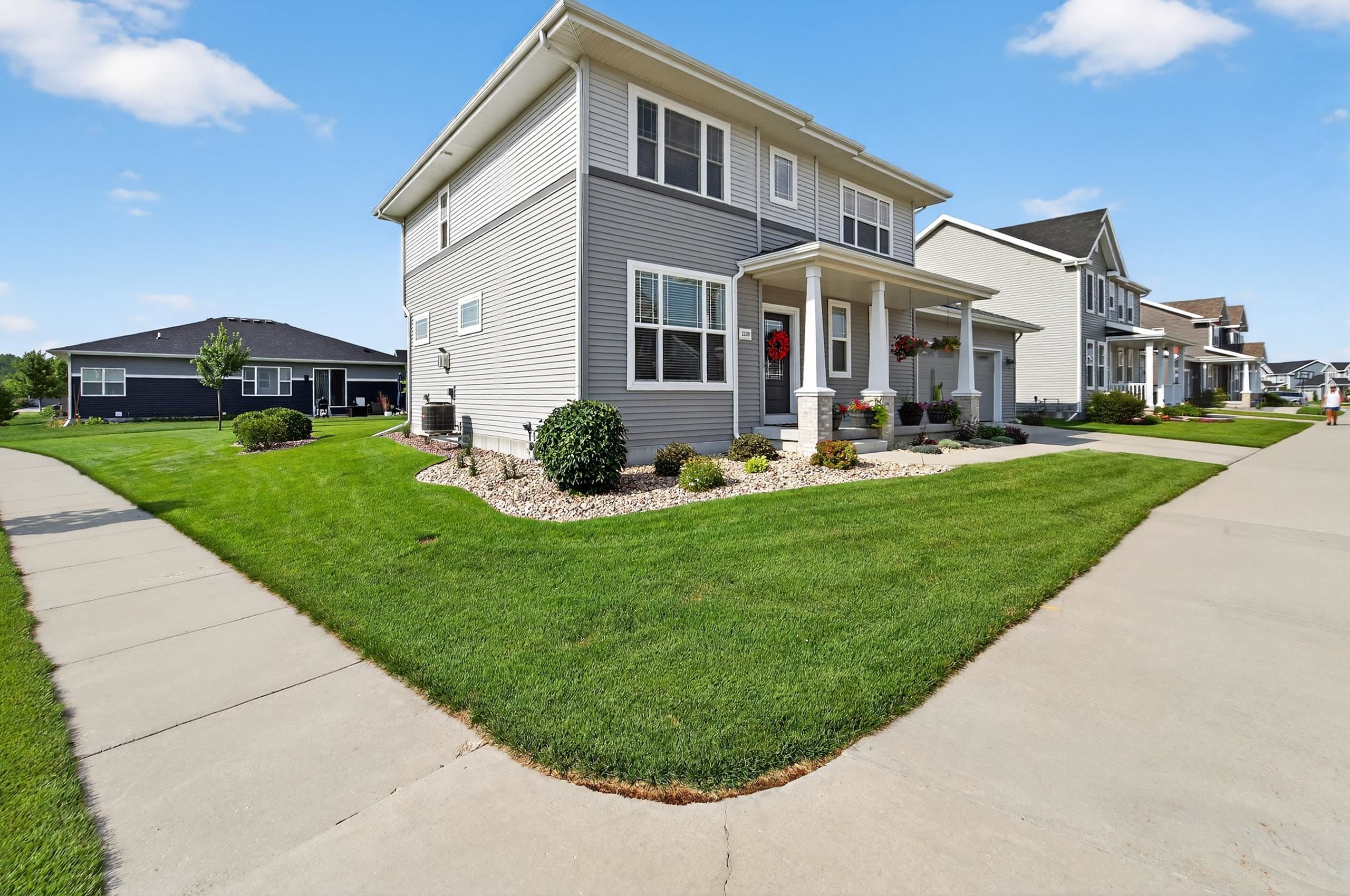 2319 Leopold Way
