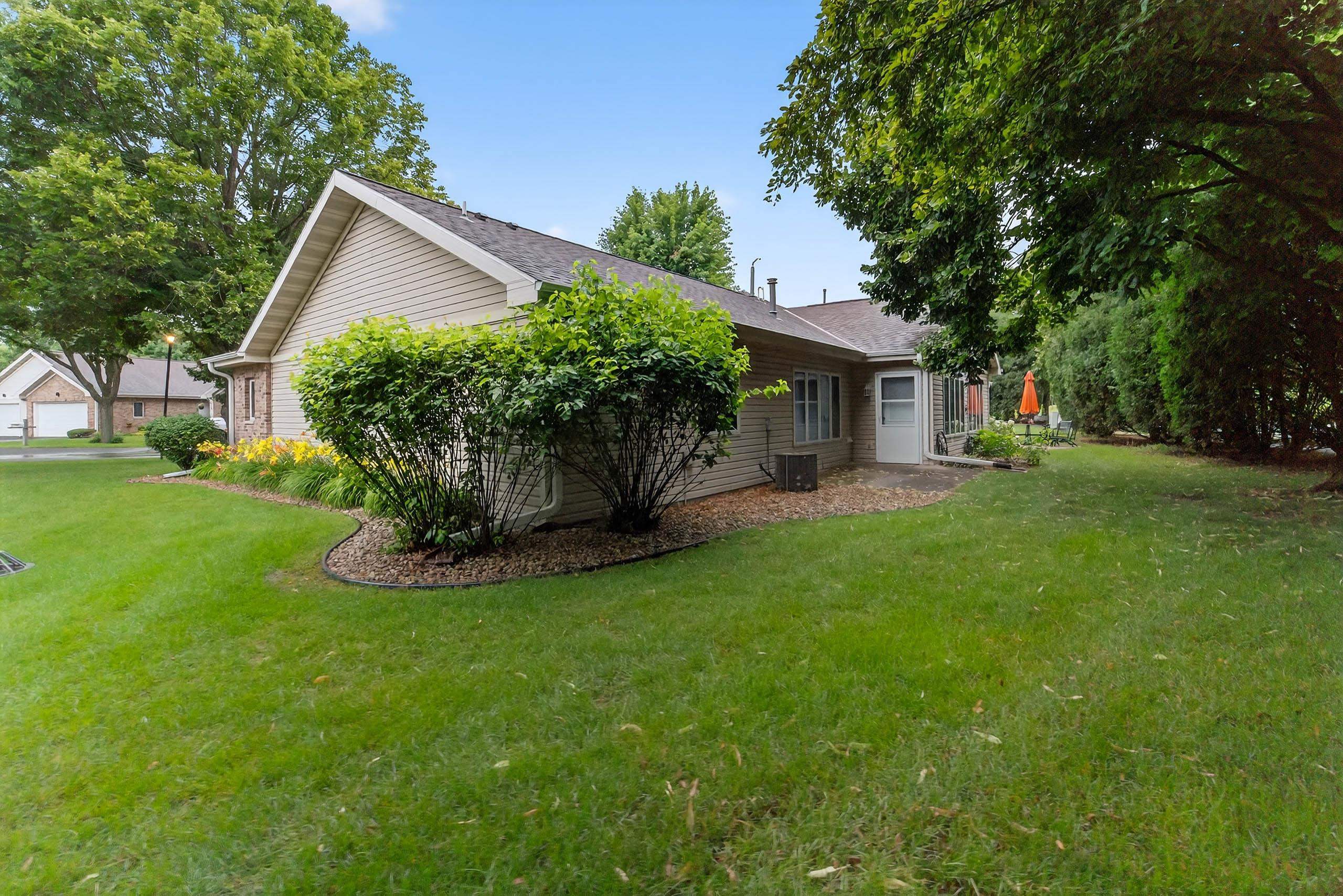 11 Saukdale Trail
