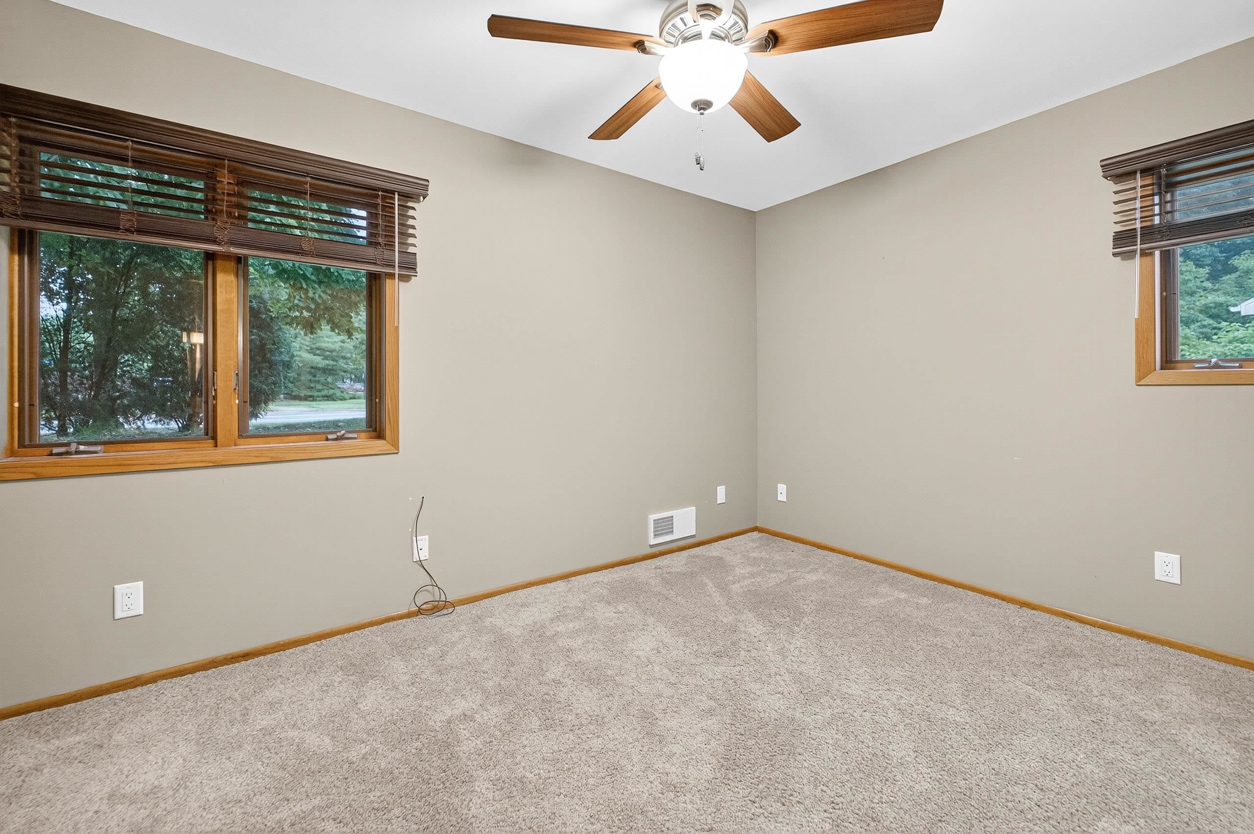 11 Saukdale Trail
