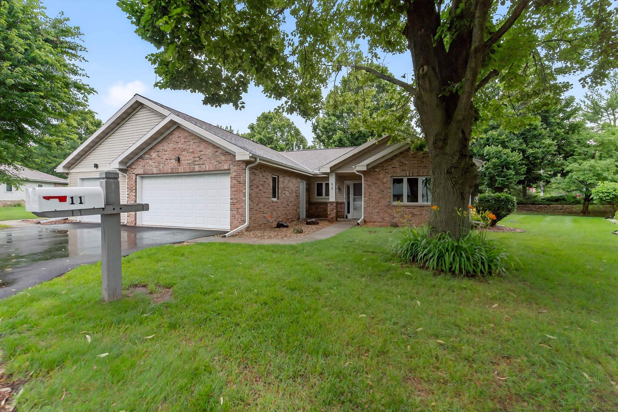 11 Saukdale Trail