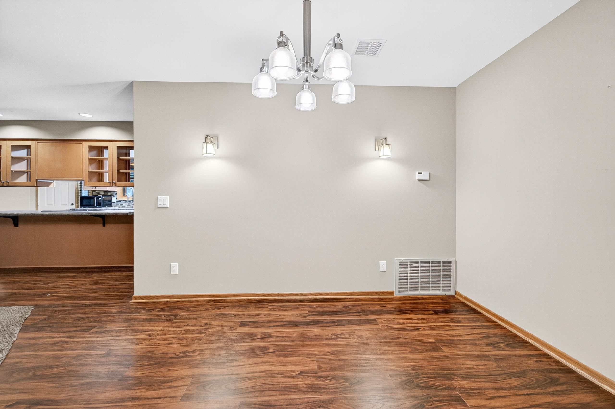 11 Saukdale Trail