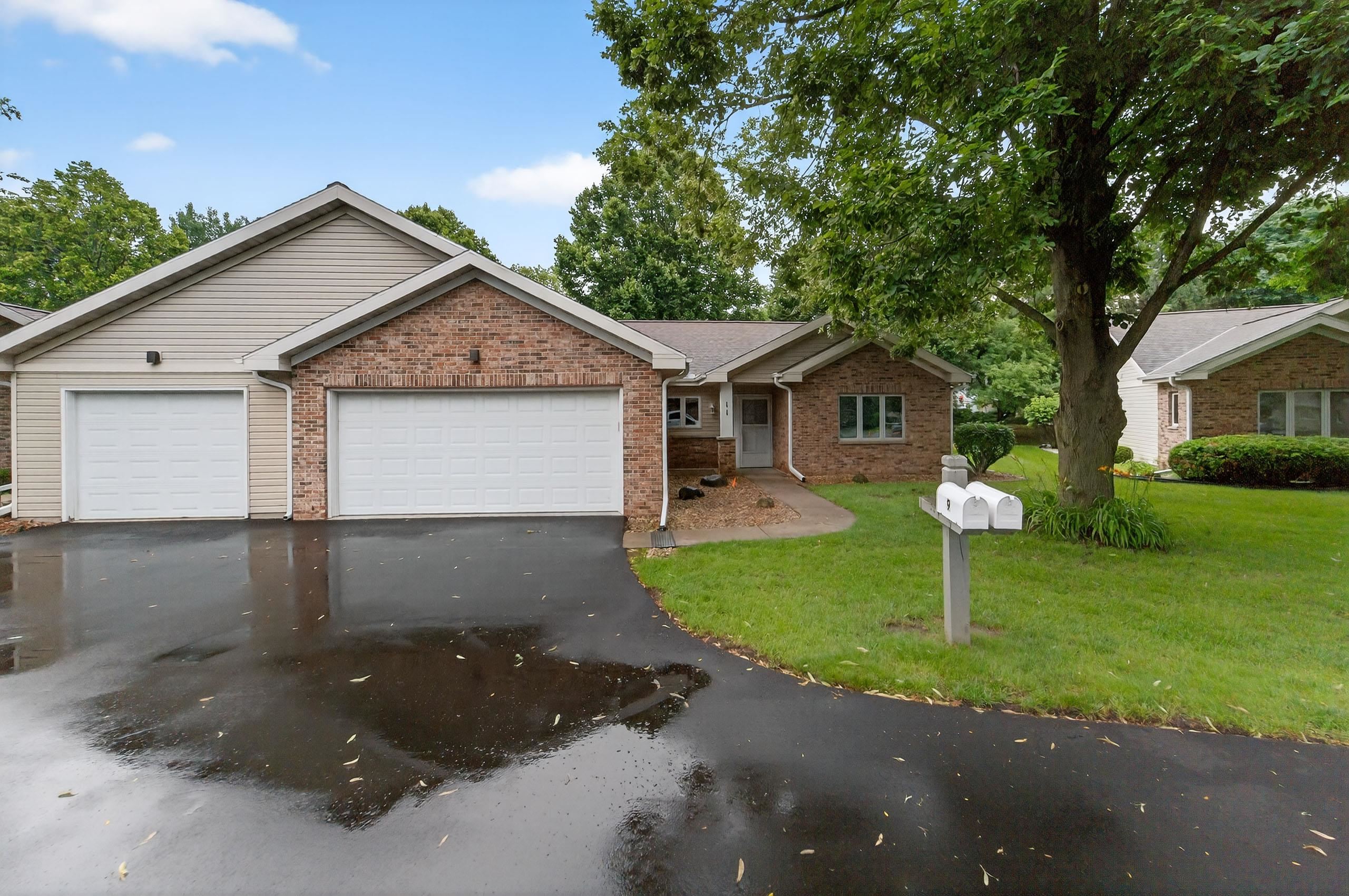 11 Saukdale Trail
