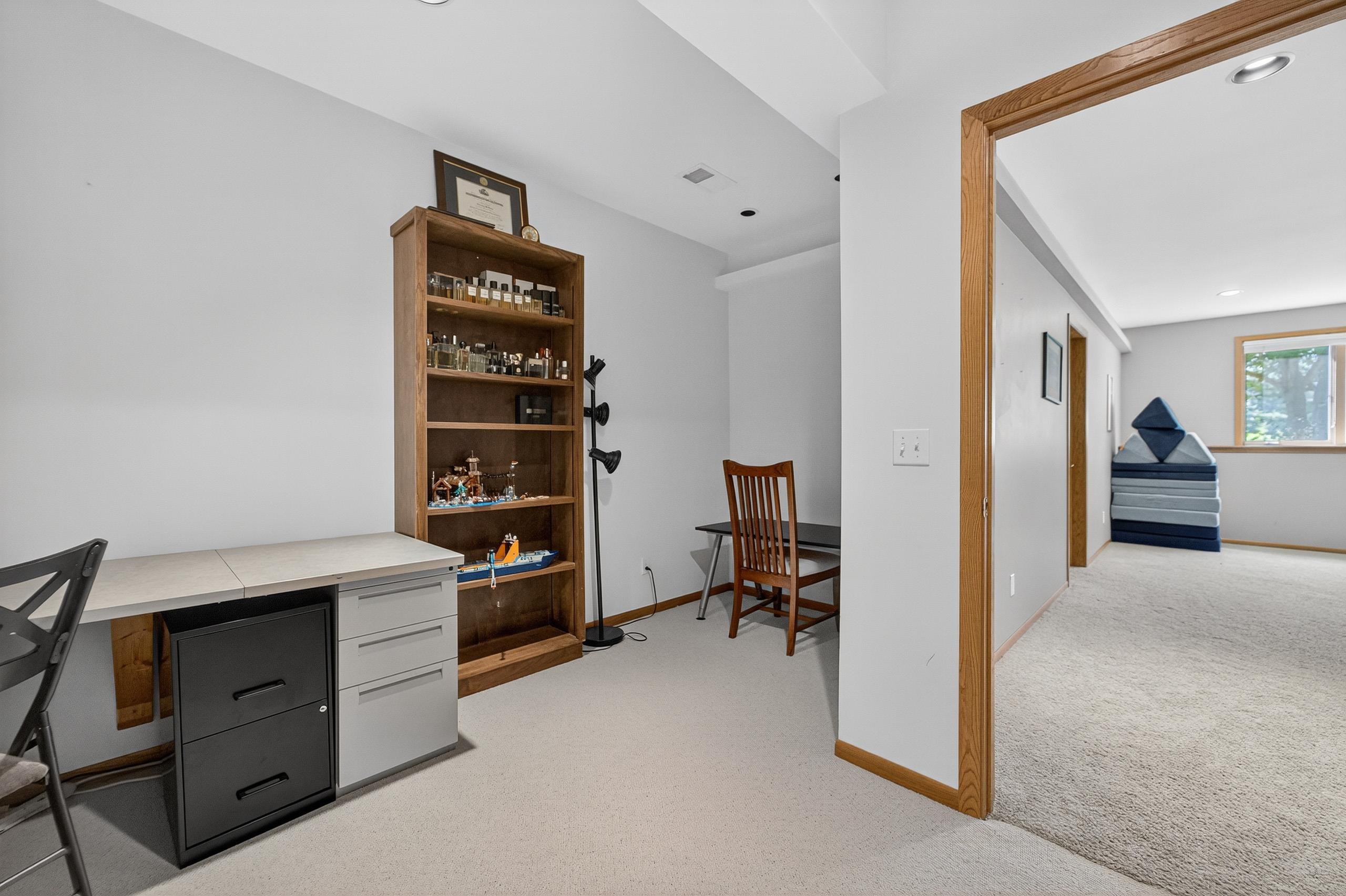 8509 Ellington Way