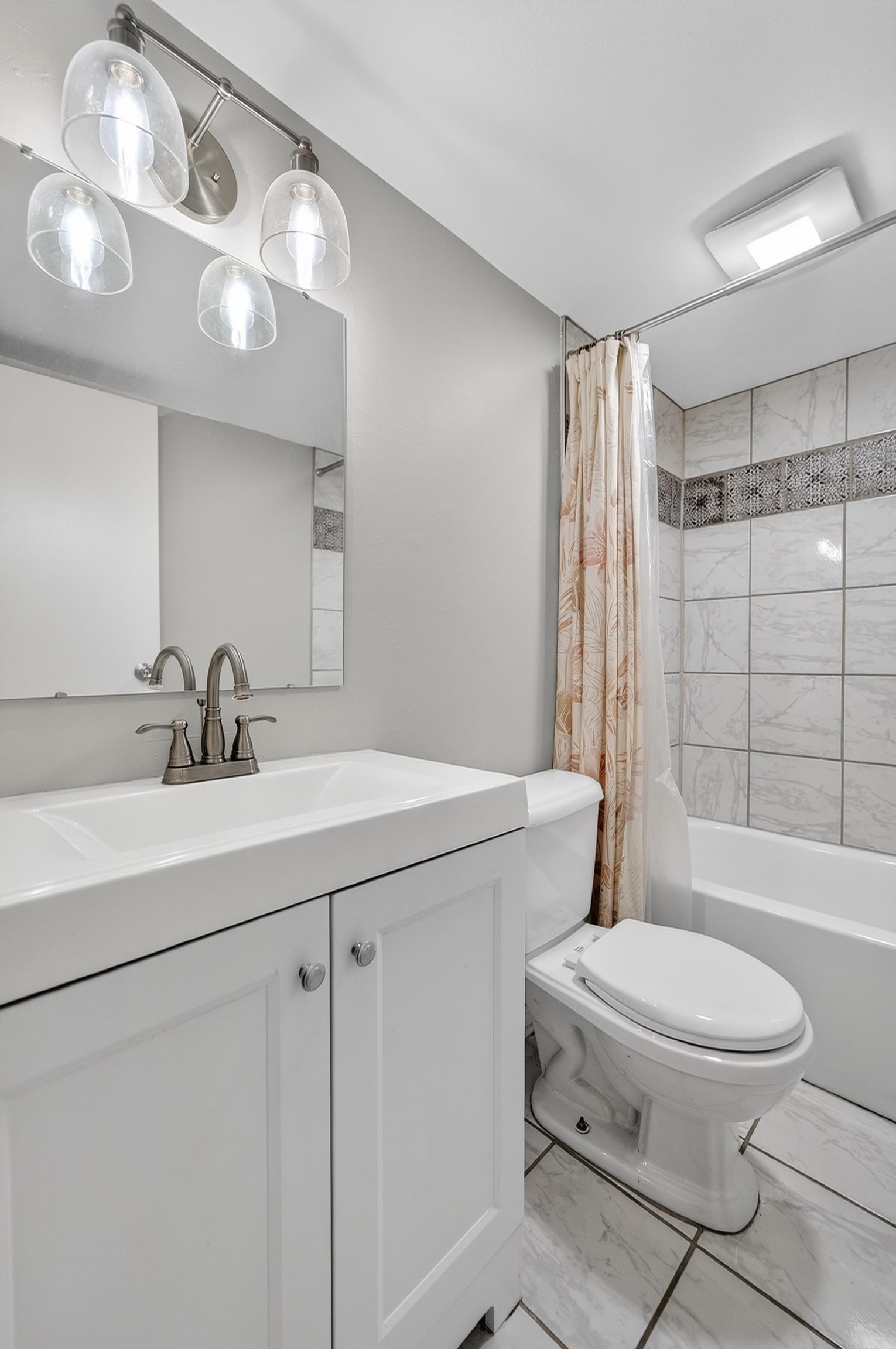 7106 Fortune Drive 25