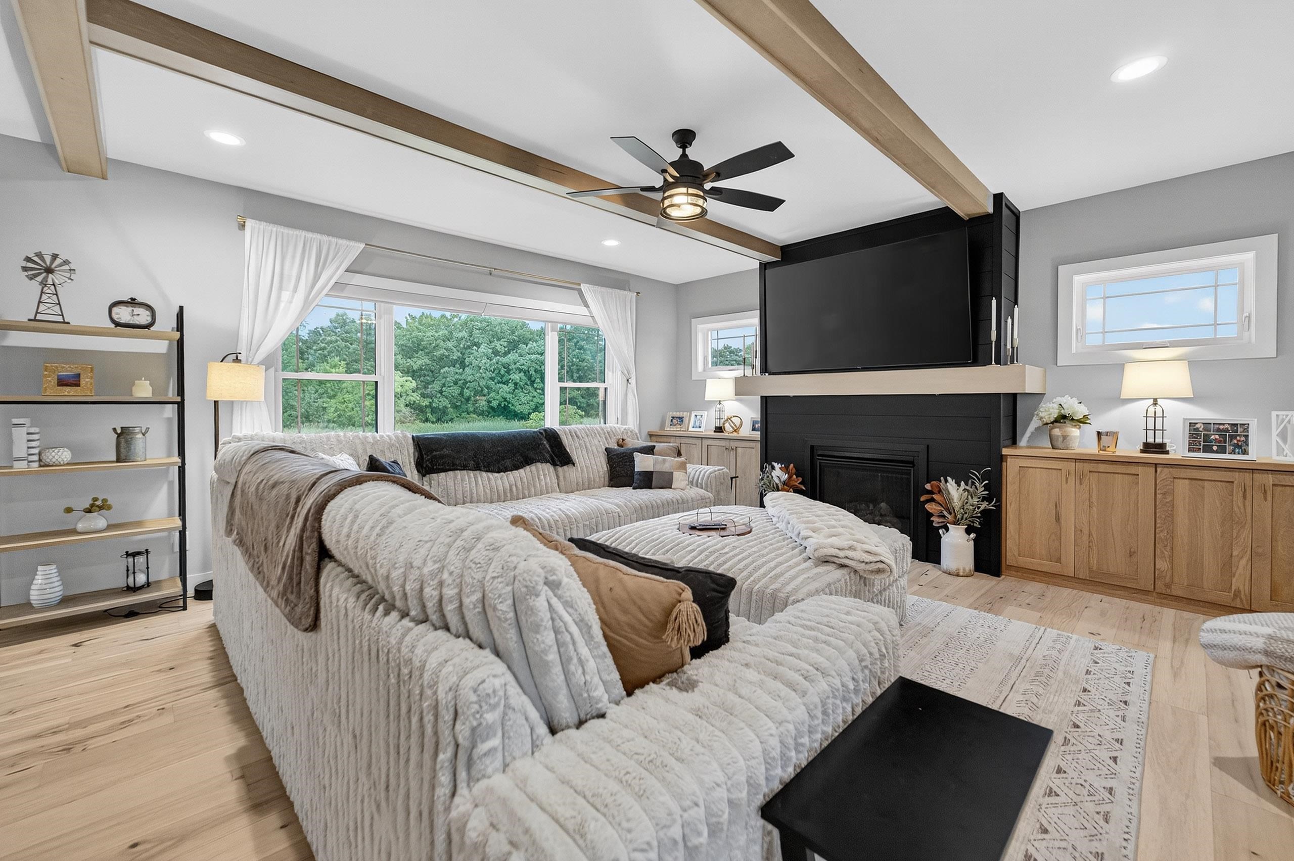 6359 Forest Park Drive