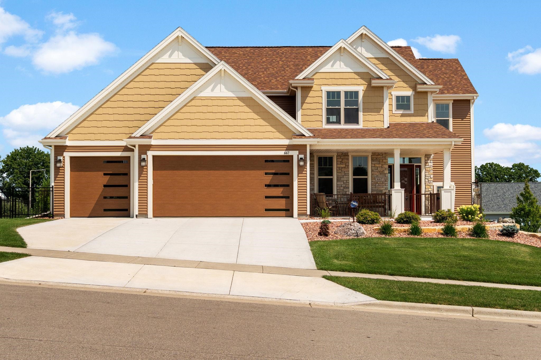 667 Ridge View Lane