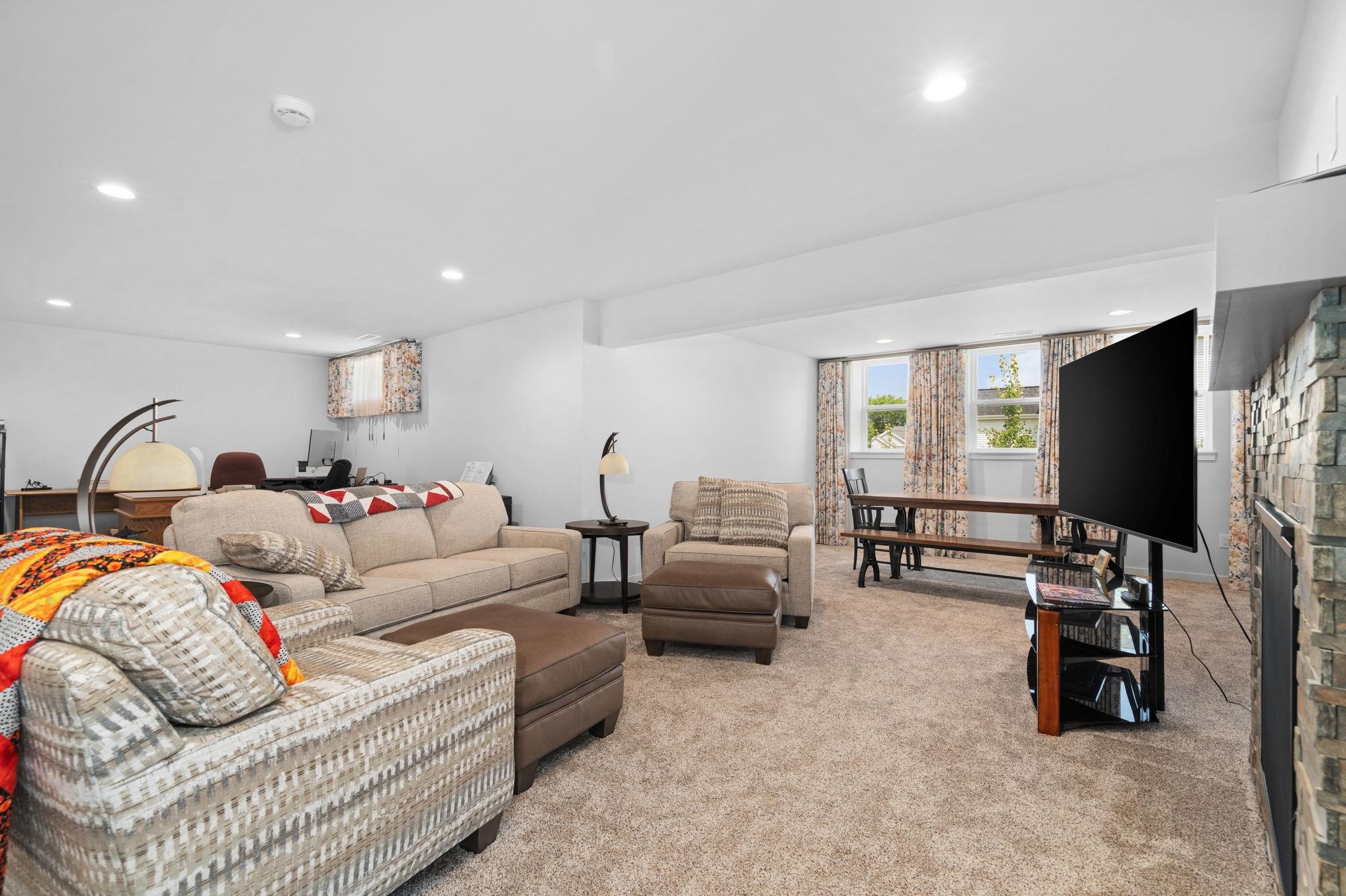 667 Ridge View Lane