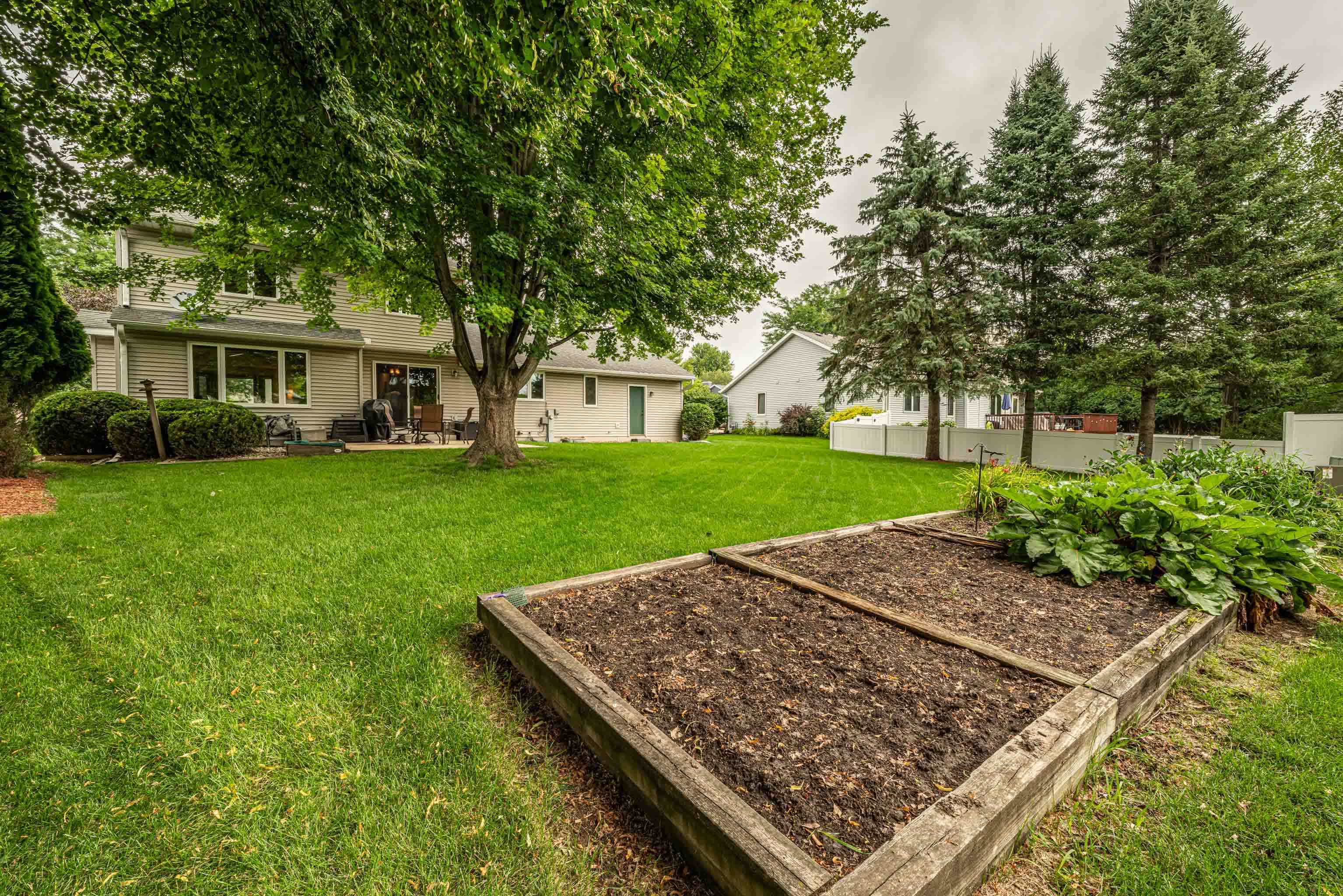 6311 HIDDEN FARM Road