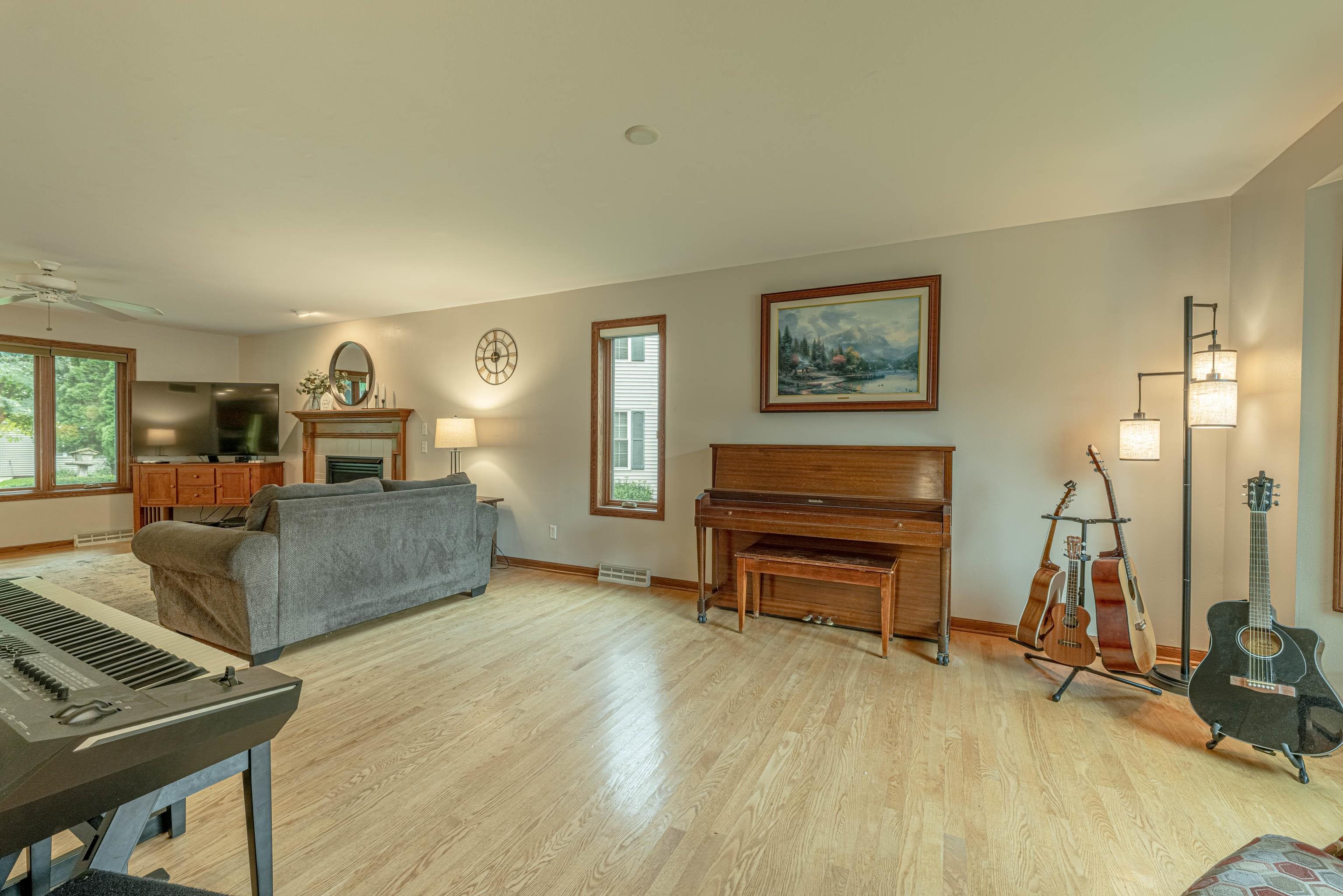 6311 HIDDEN FARM Road