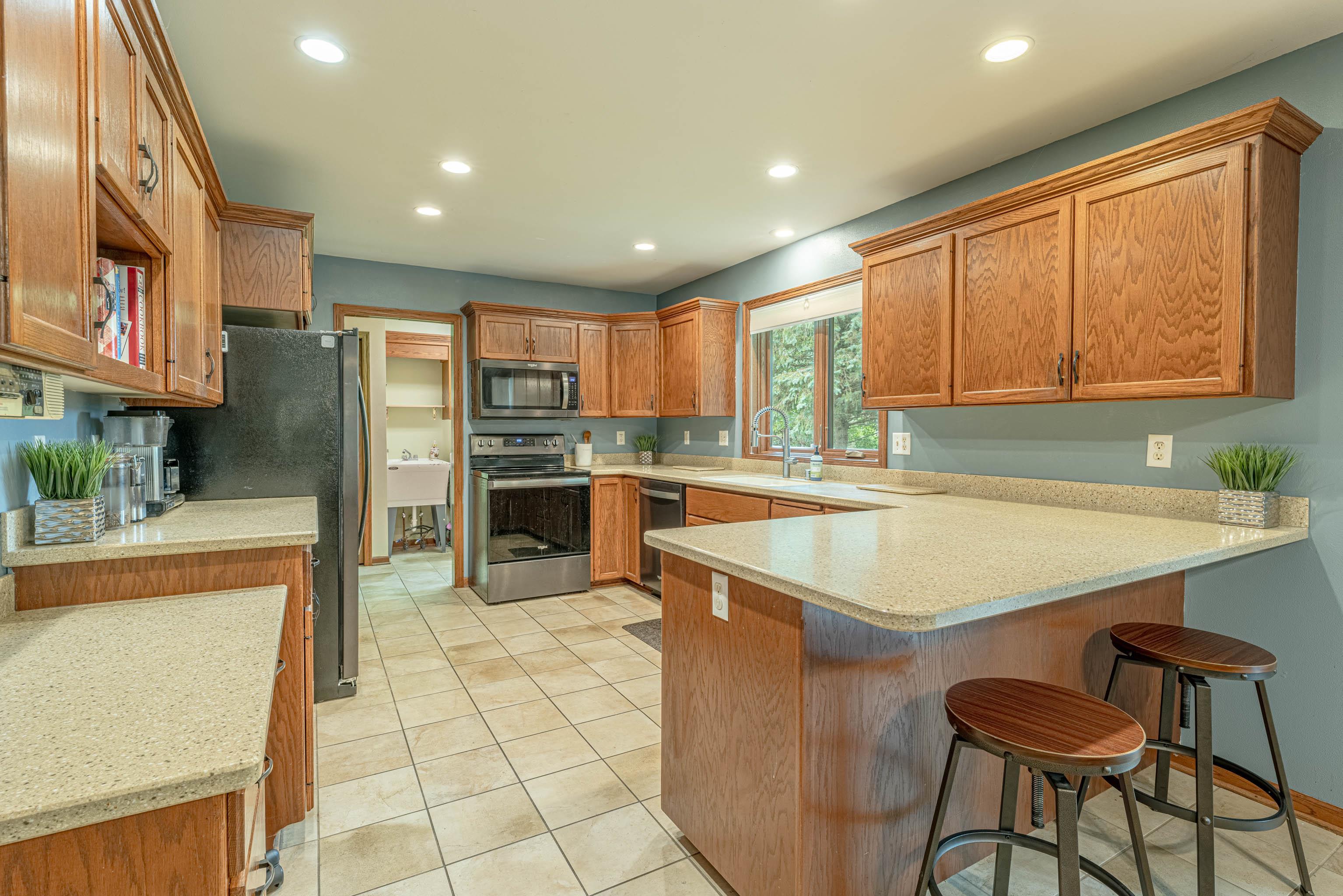6311 HIDDEN FARM Road