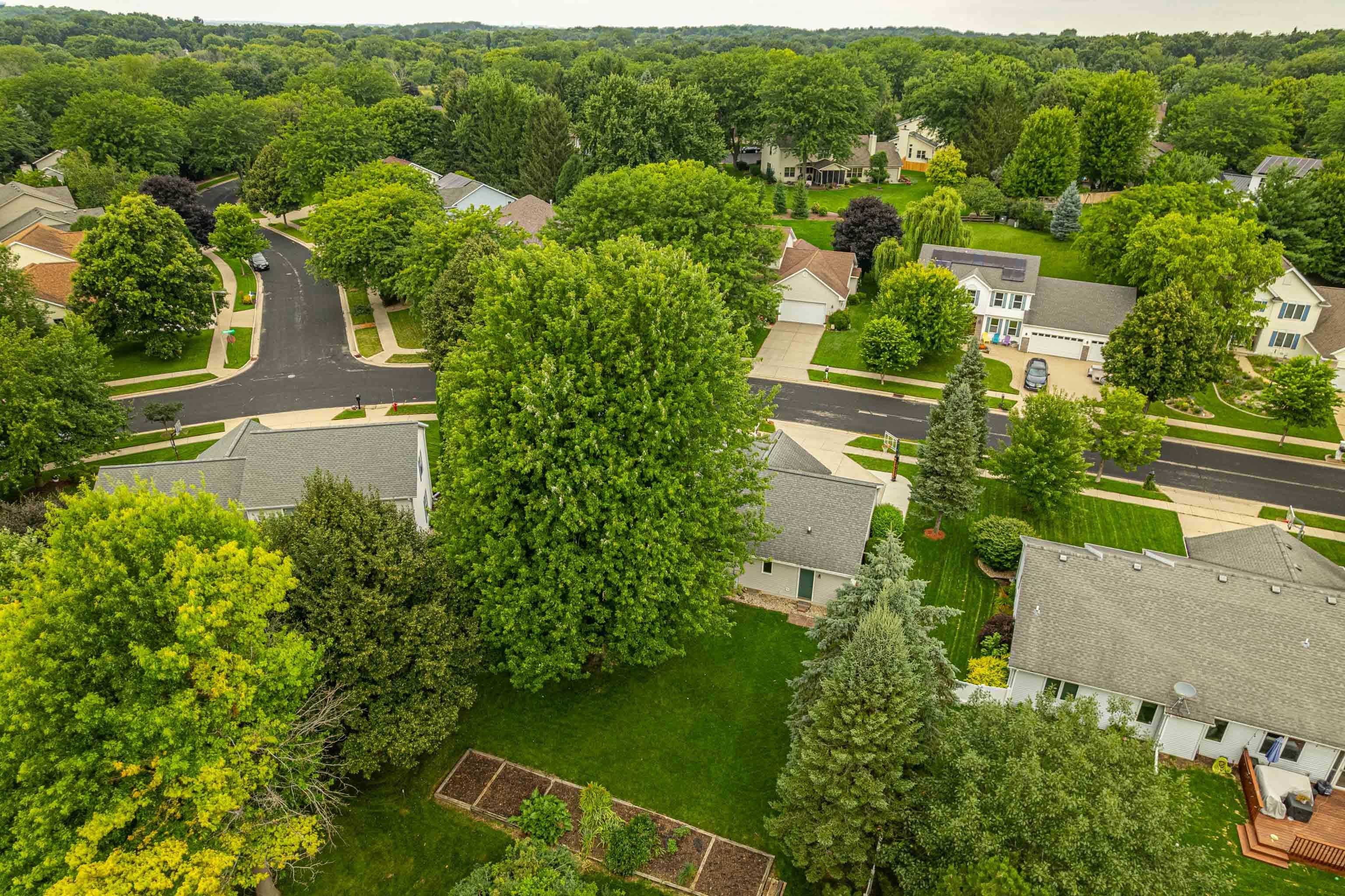 6311 HIDDEN FARM Road