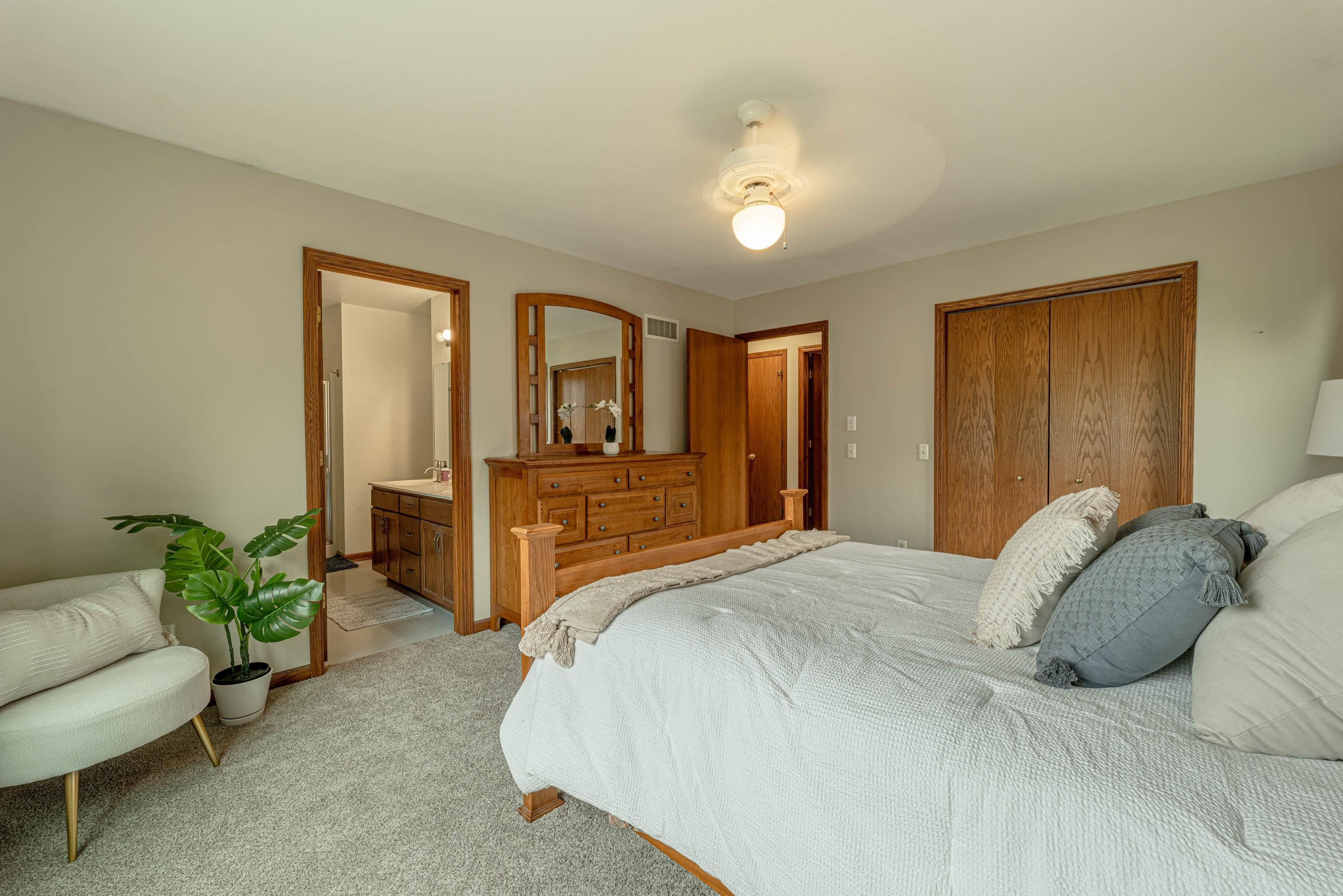 6311 HIDDEN FARM Road
