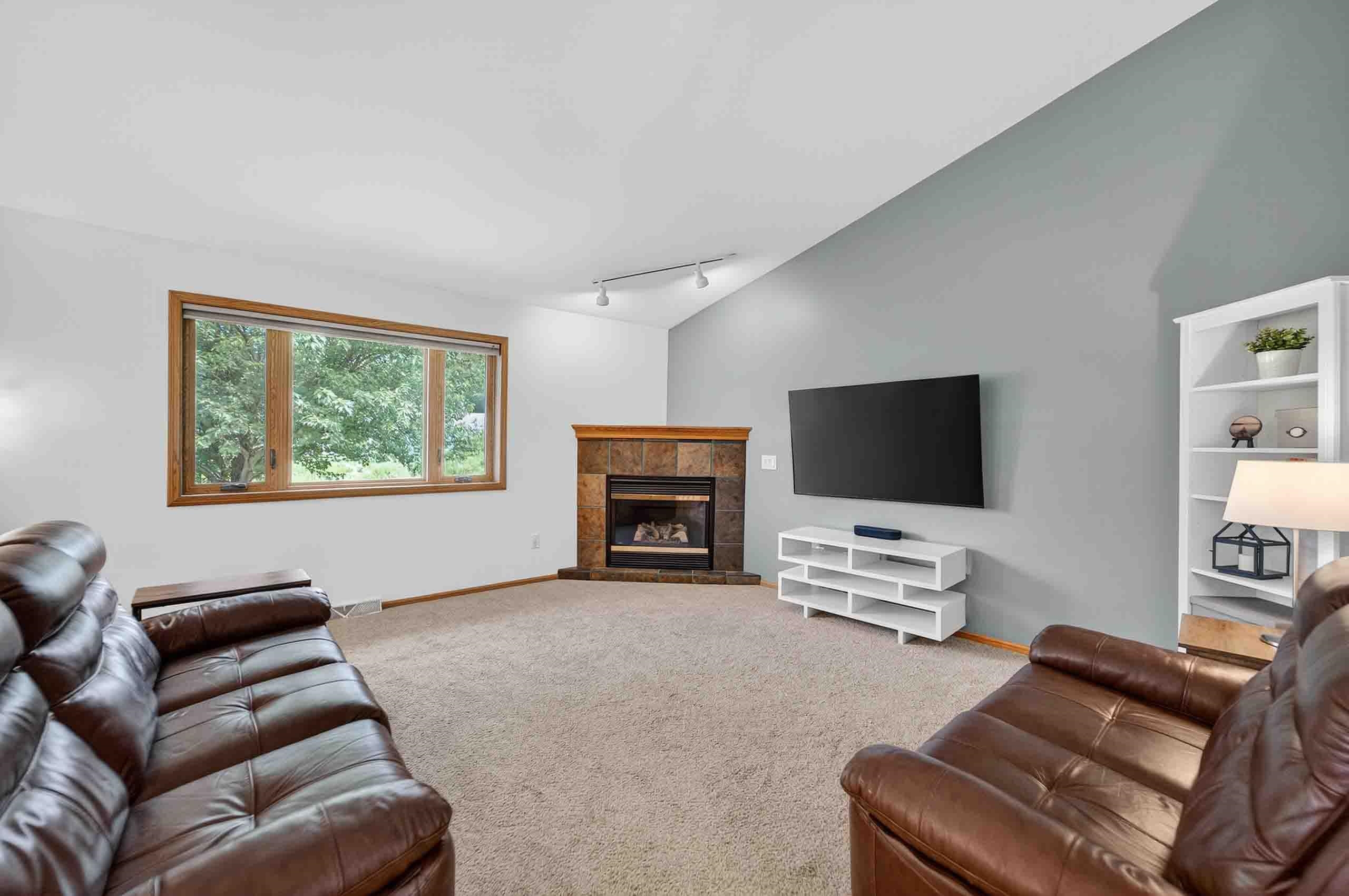 1120 Gils Way