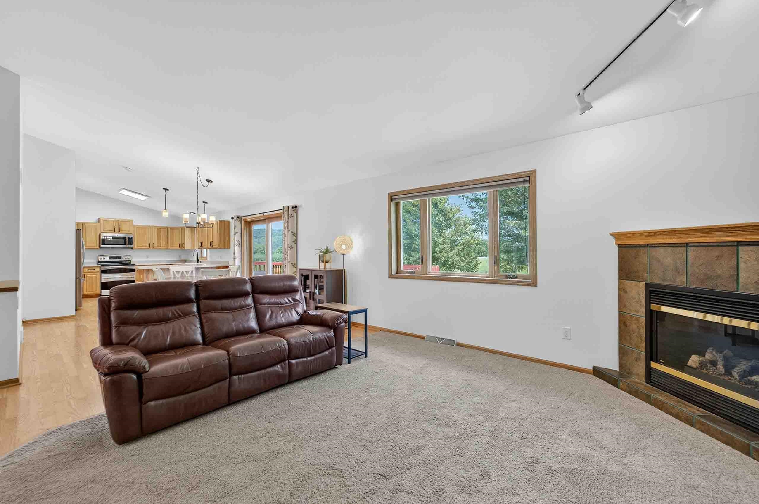 1120 Gils Way