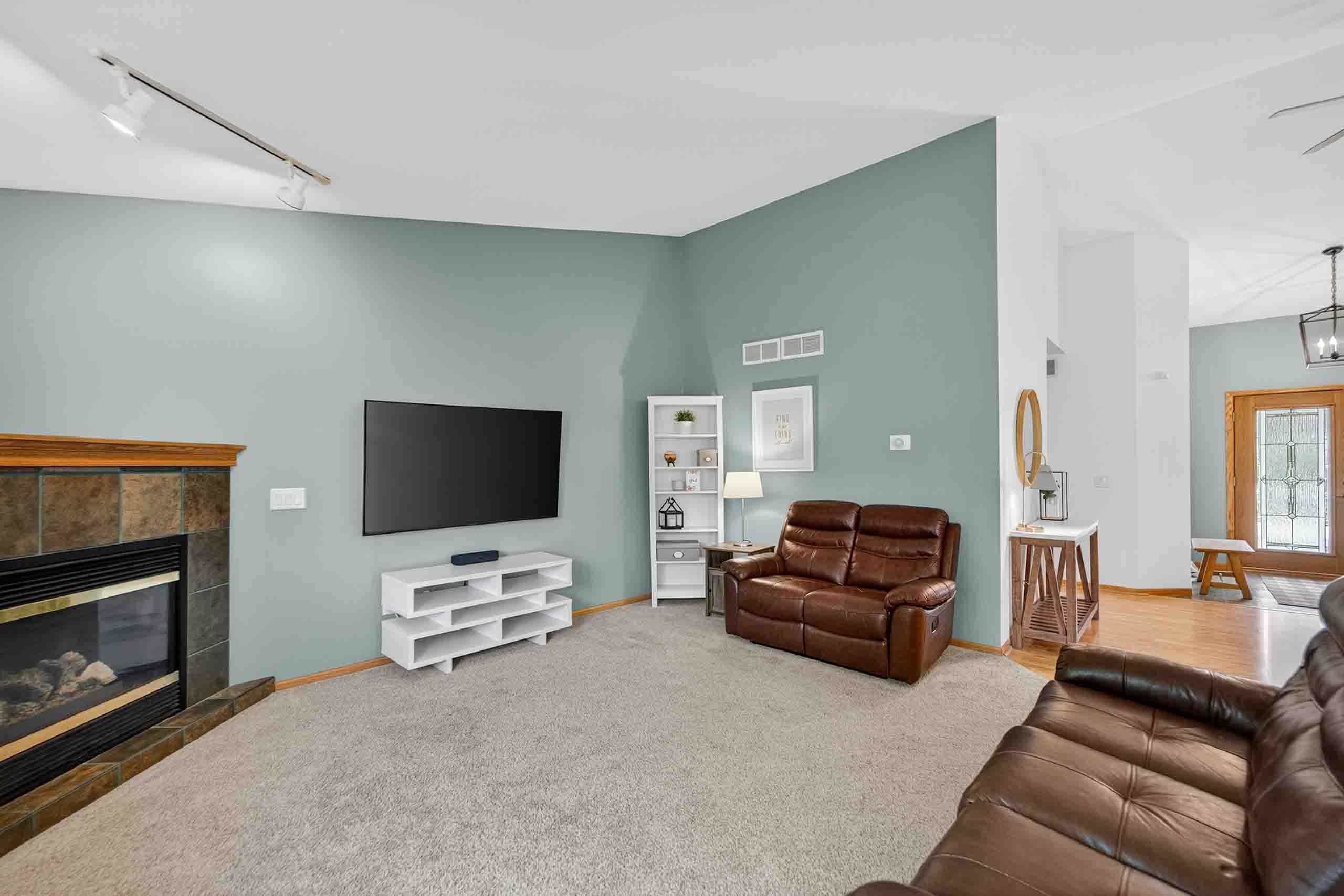 1120 Gils Way