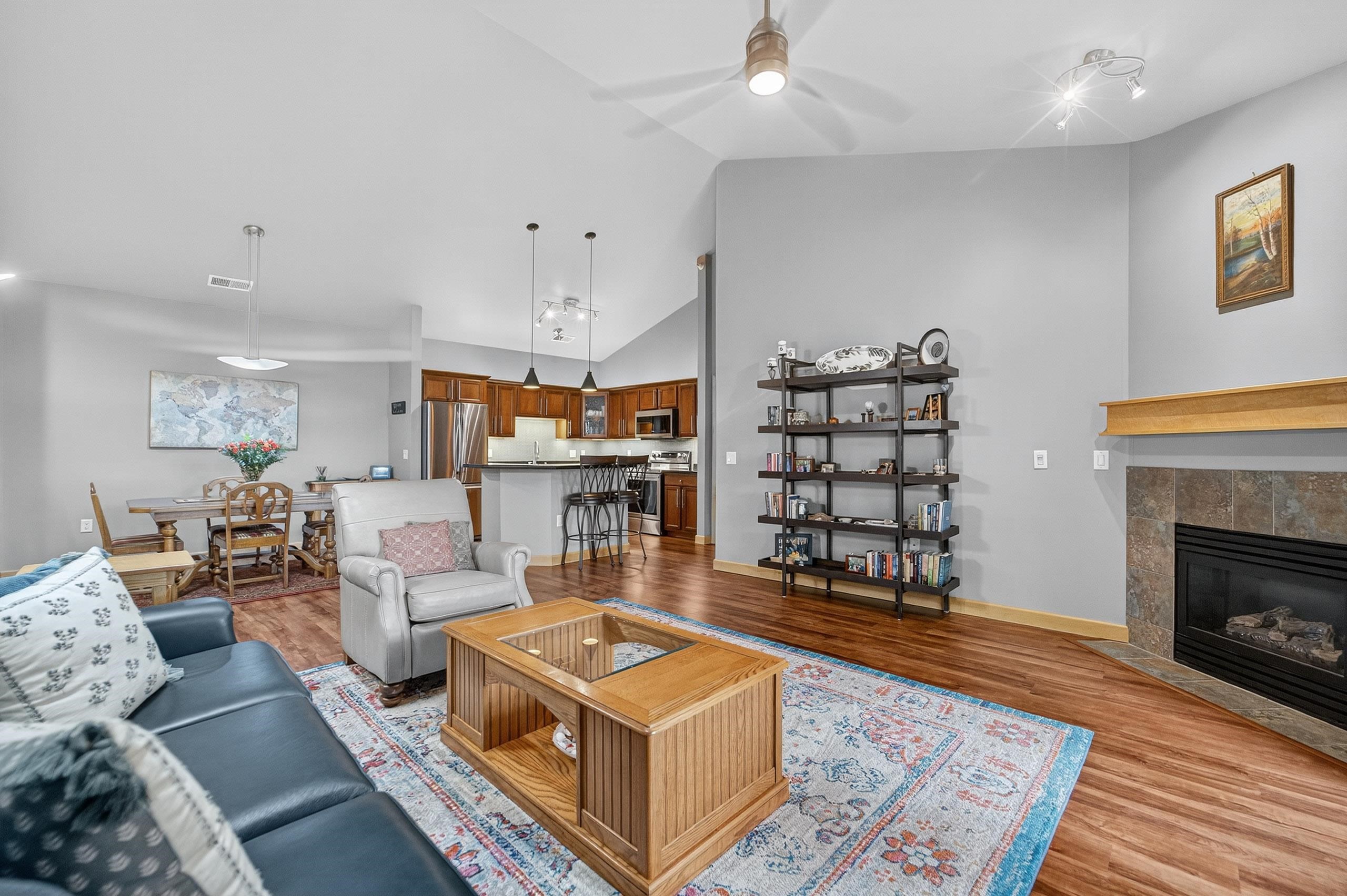 8253 Mayo Drive 304