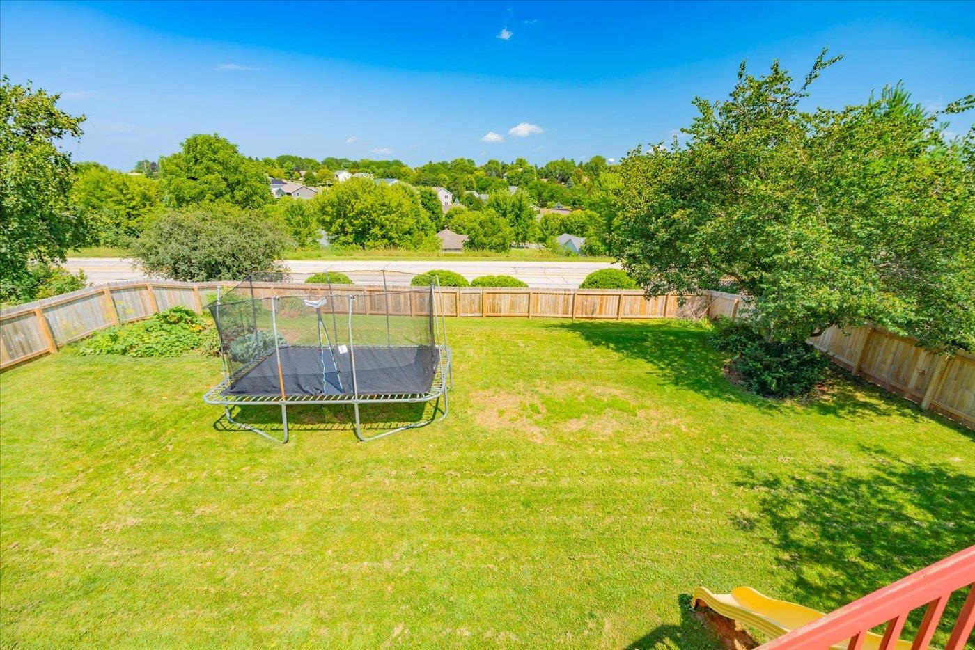 933 Vista Ridge Drive