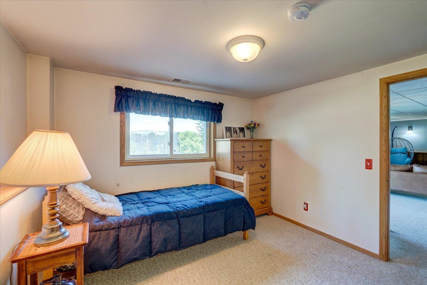 933 Vista Ridge Drive