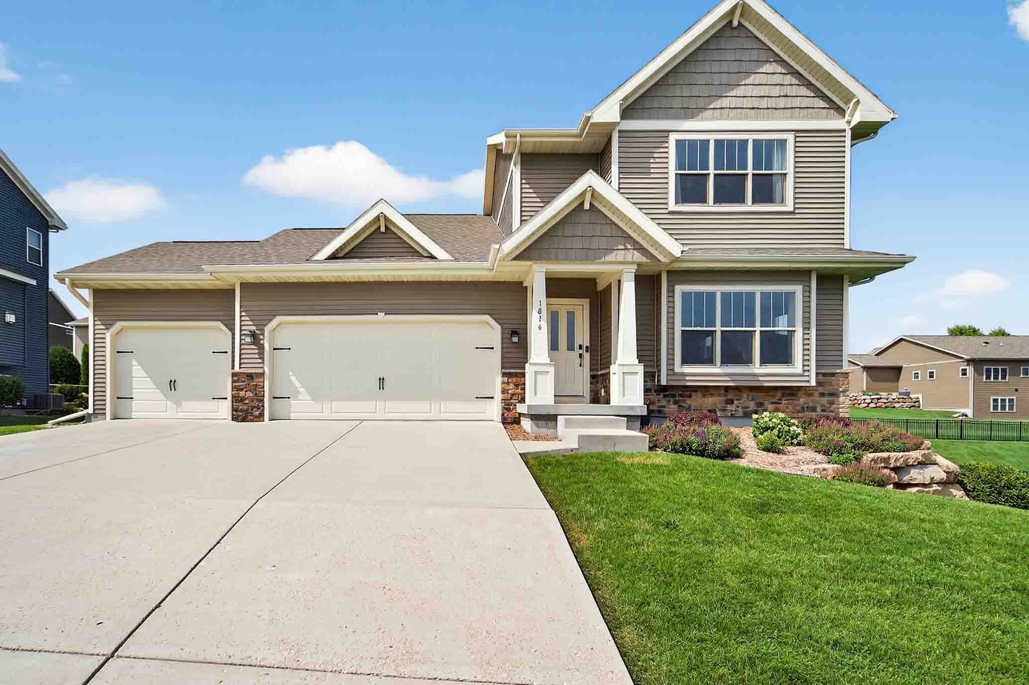 1816 Three Wood Drive