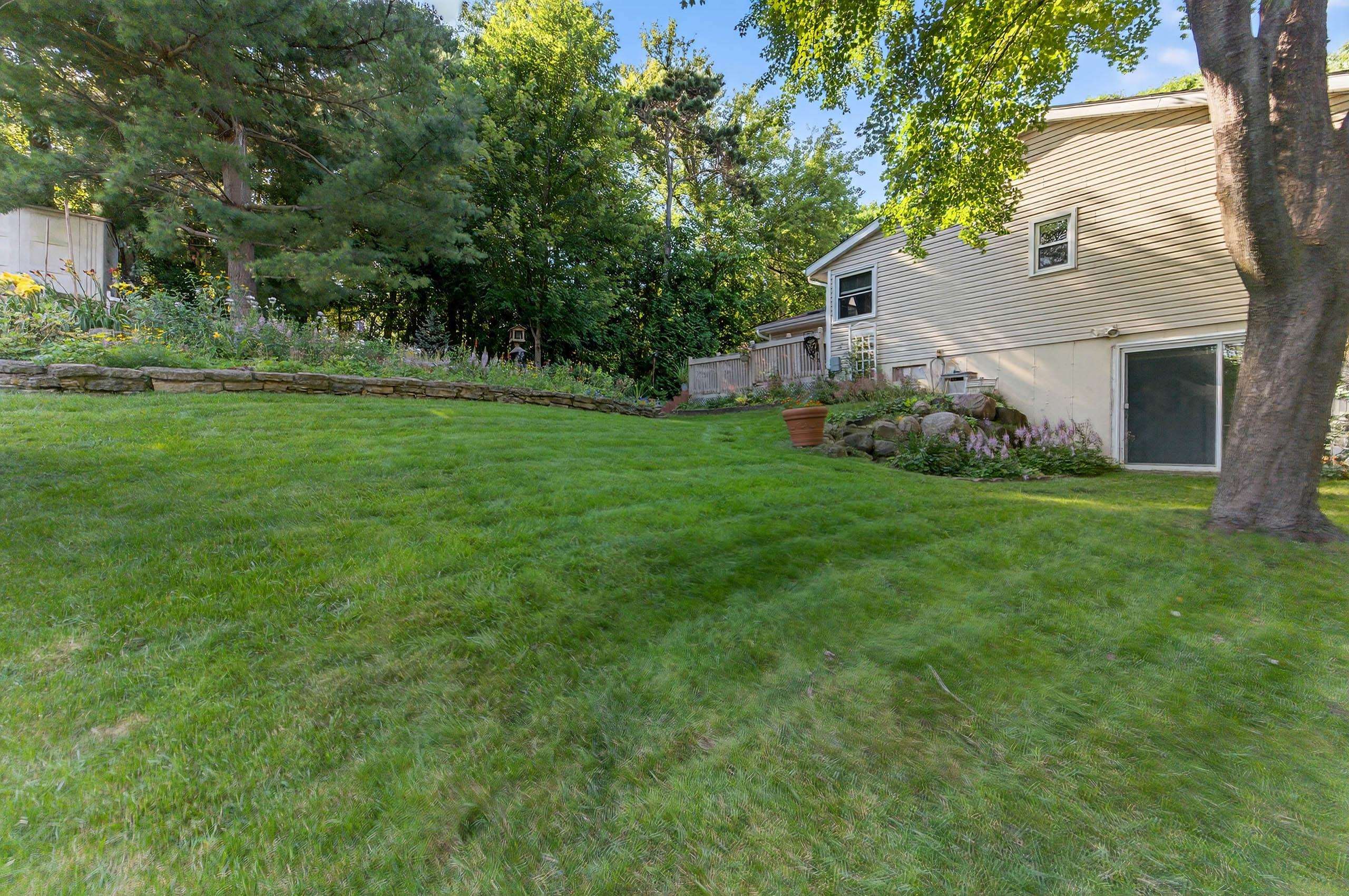 6809 Pilgrim Road