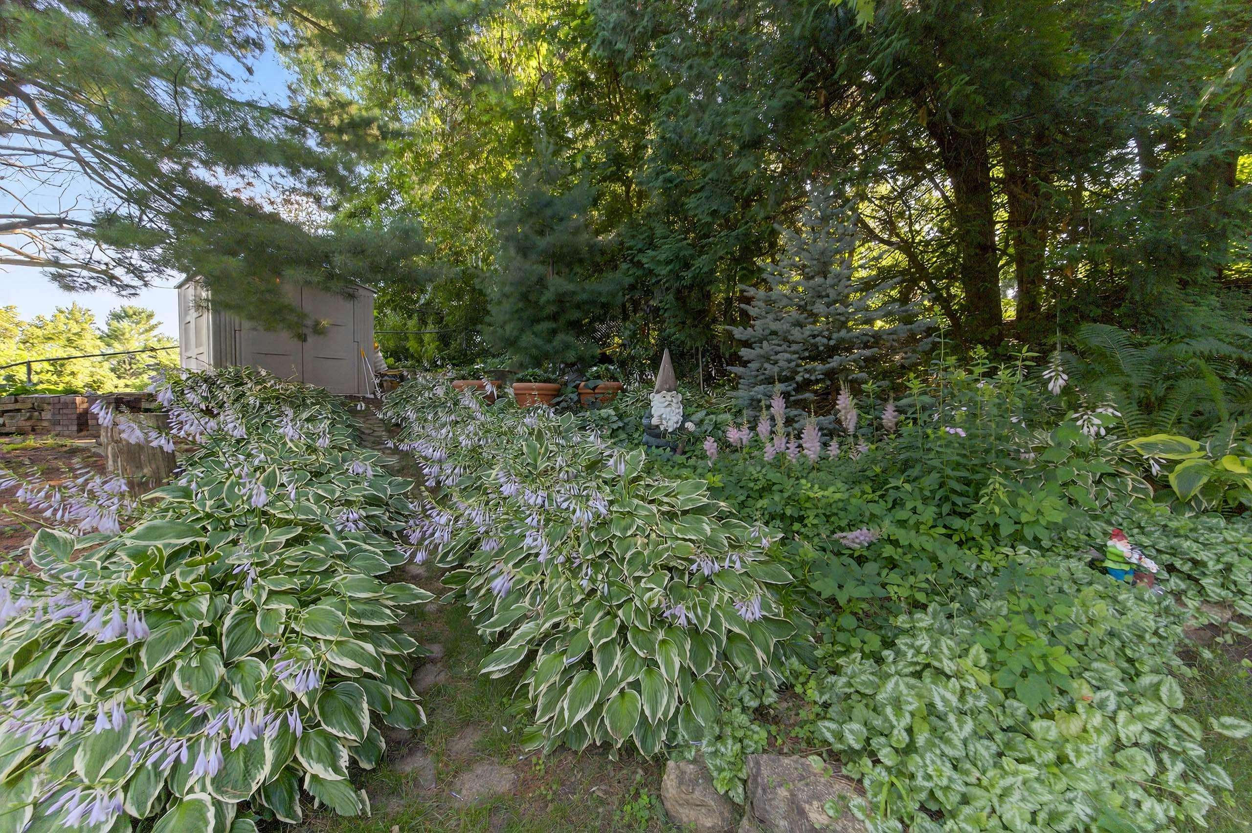 6809 Pilgrim Road