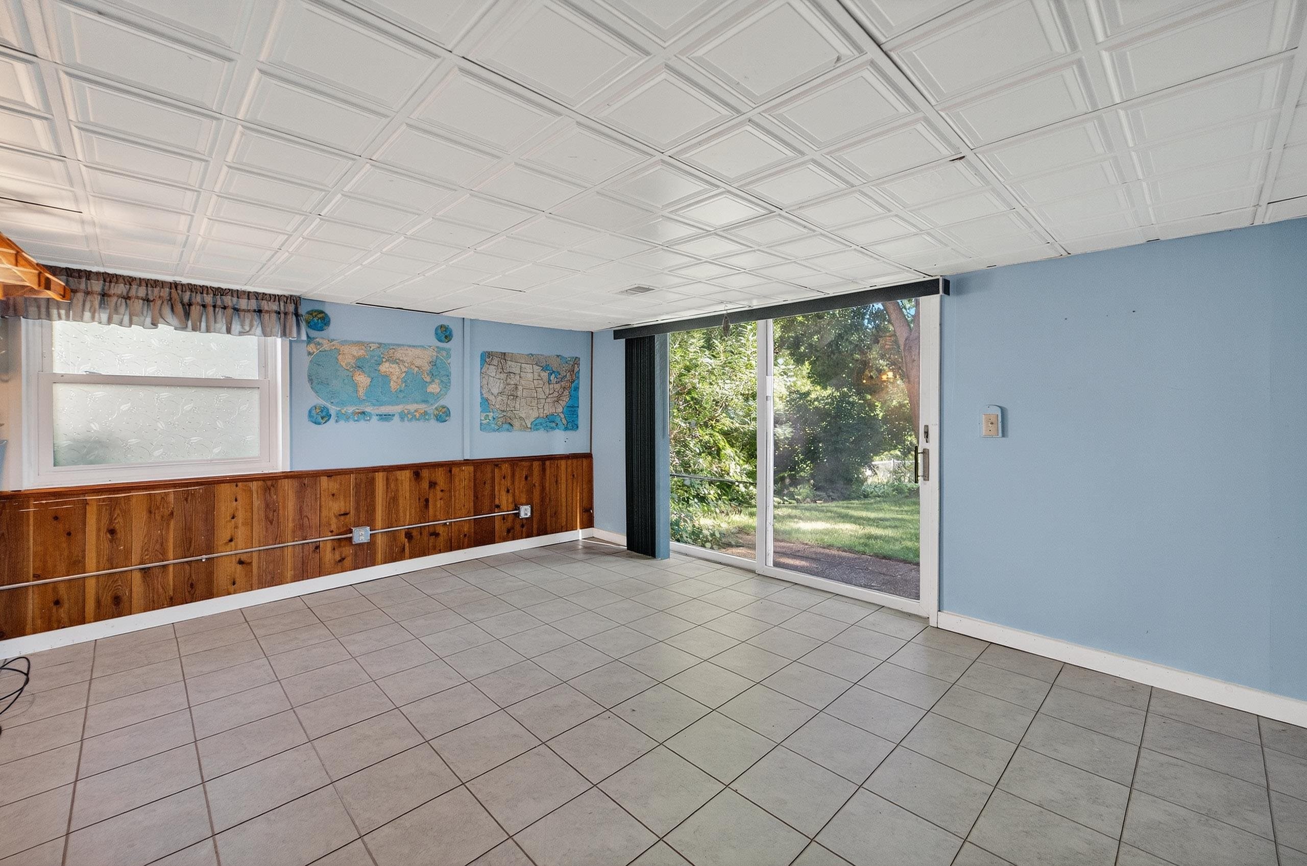 6809 Pilgrim Road