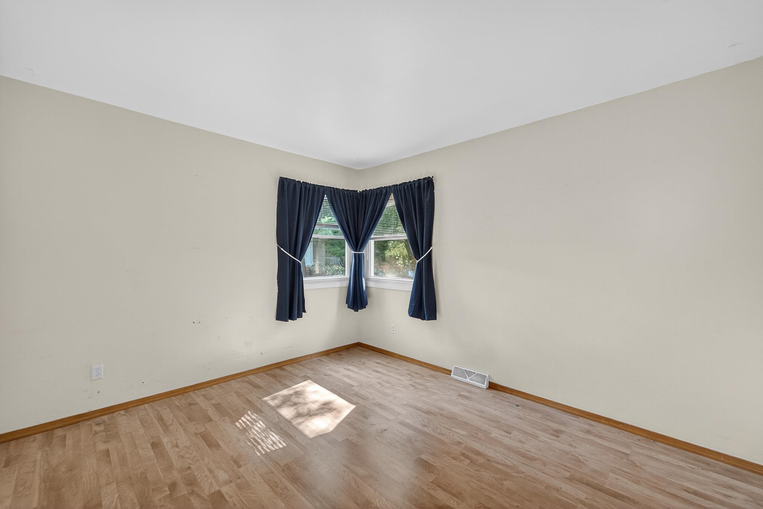 6809 Pilgrim Road