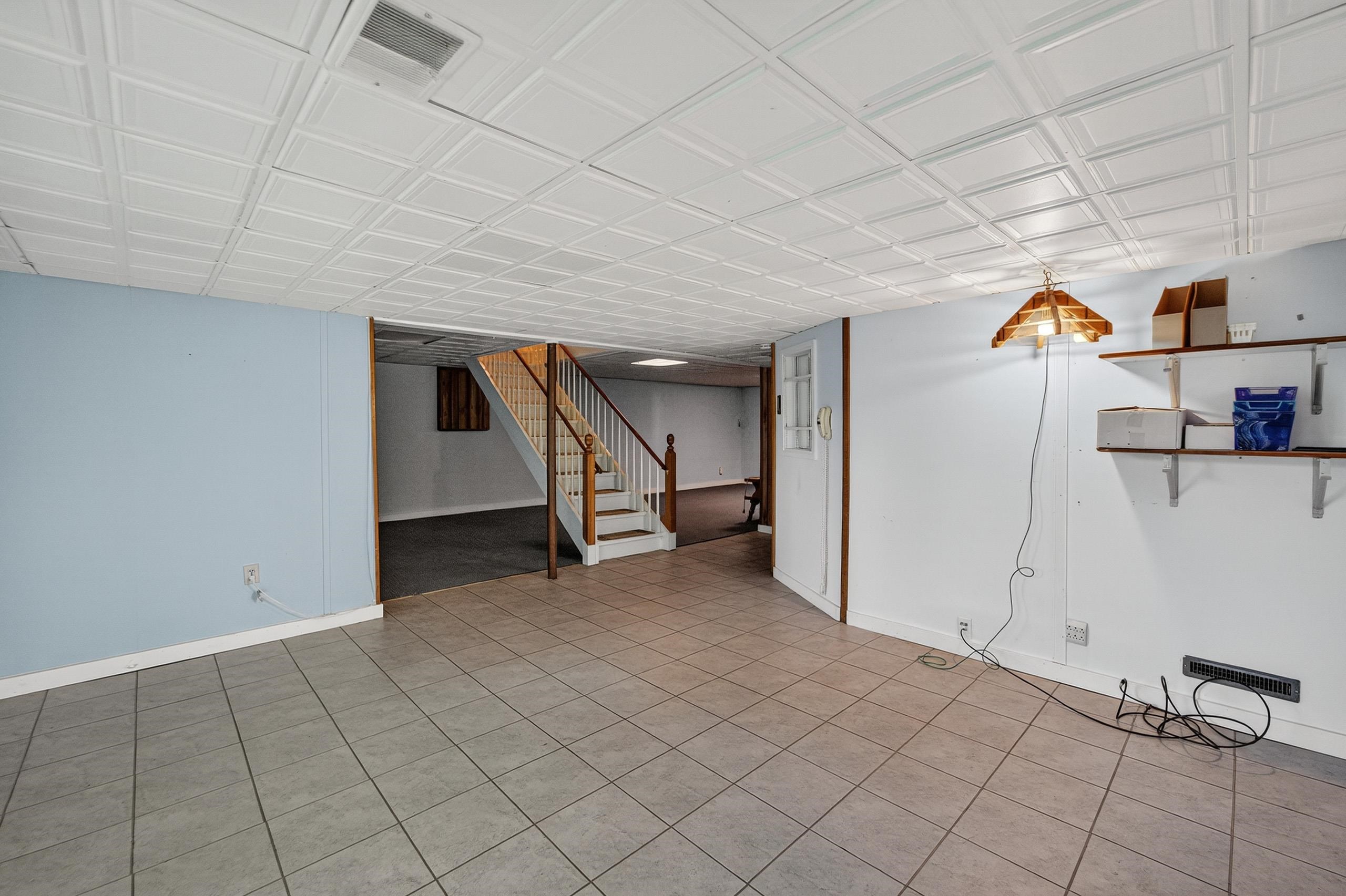 6809 Pilgrim Road