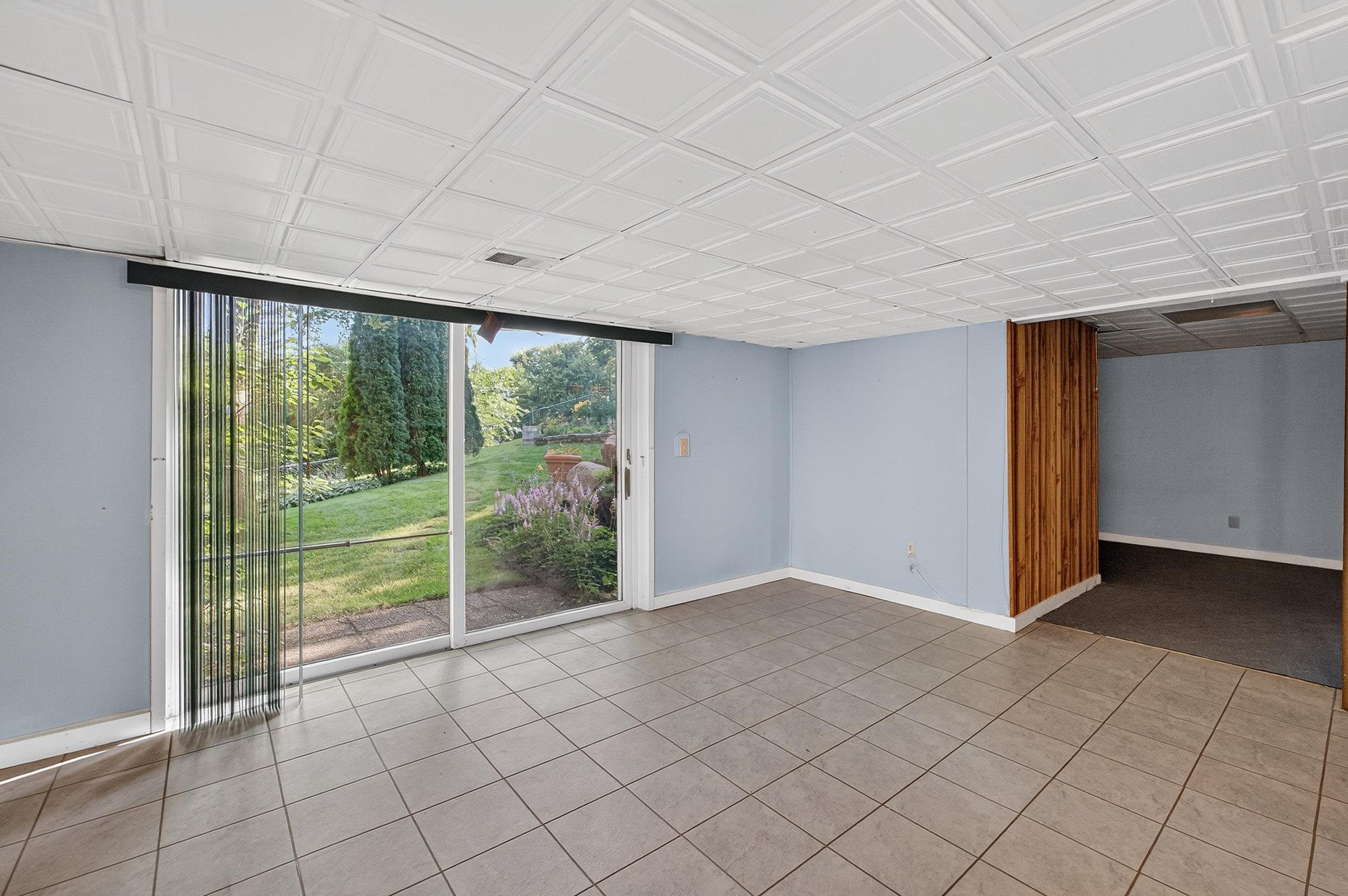 6809 Pilgrim Road