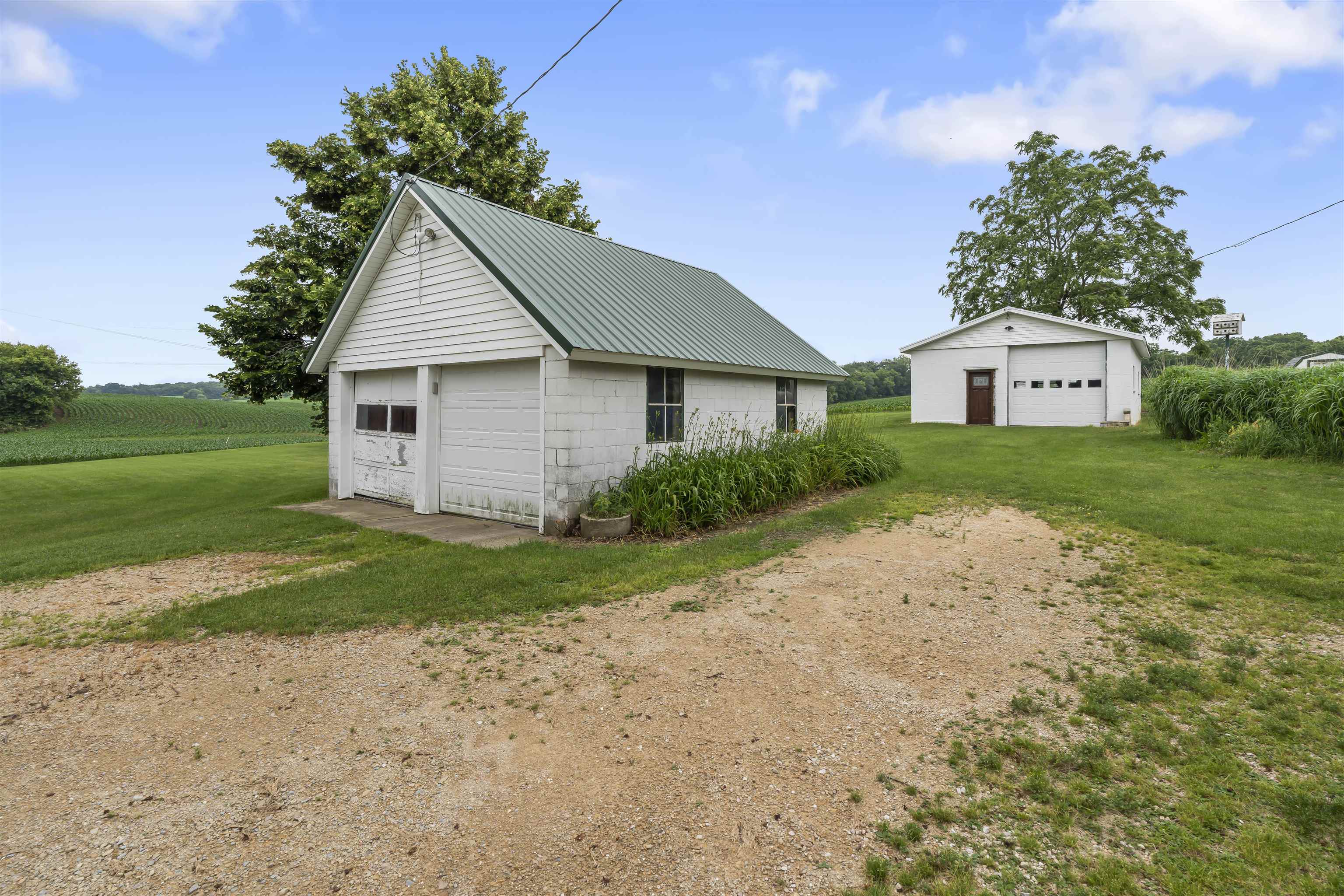 4622 Rocky Dell Road