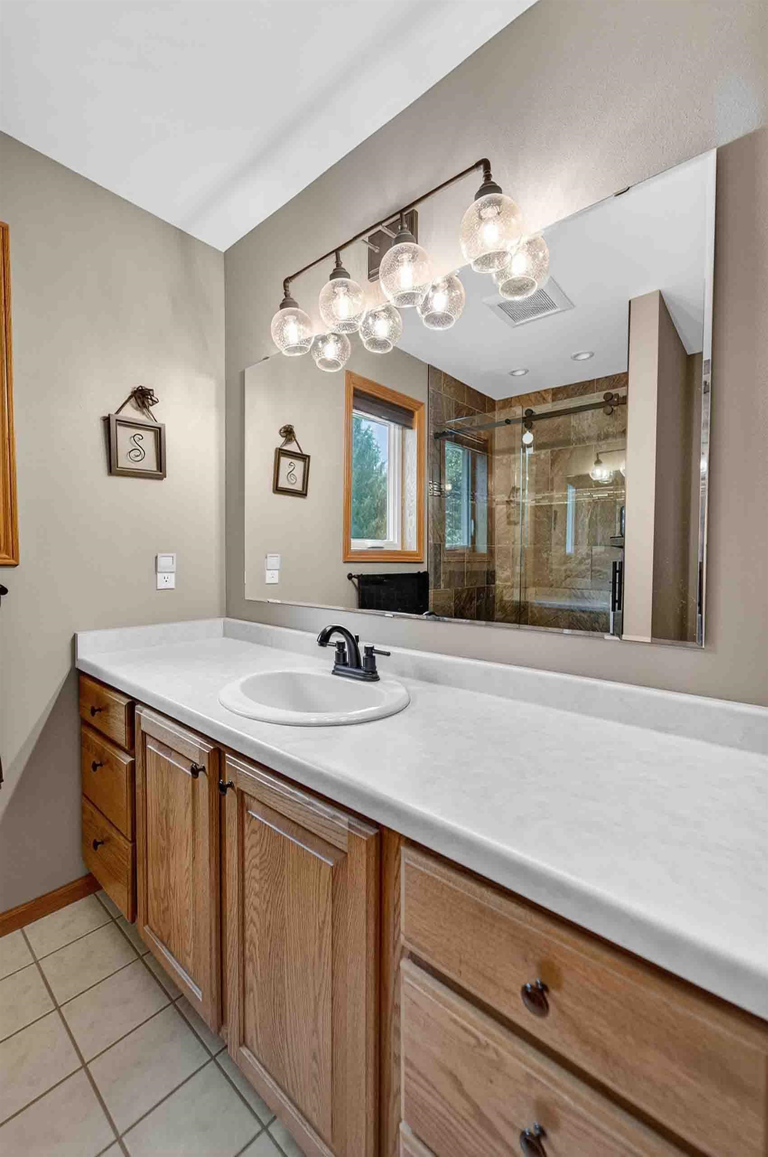 1461 Darcy Drive