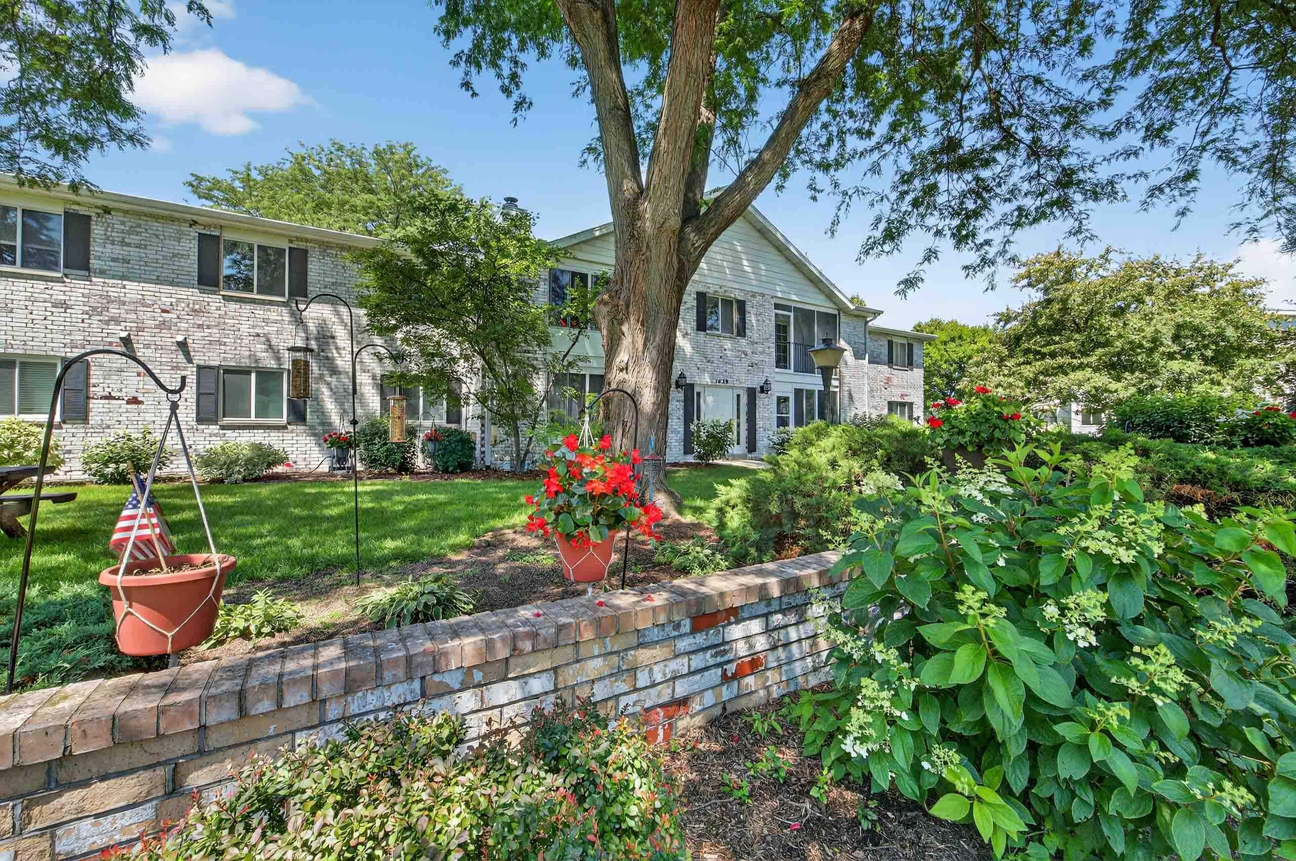 1429 Wheeler Court G