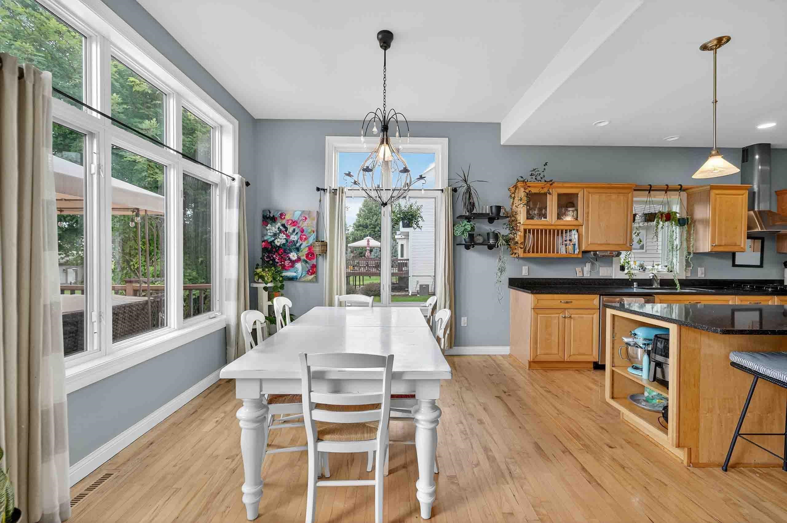 604 Pleasant Valley Parkway