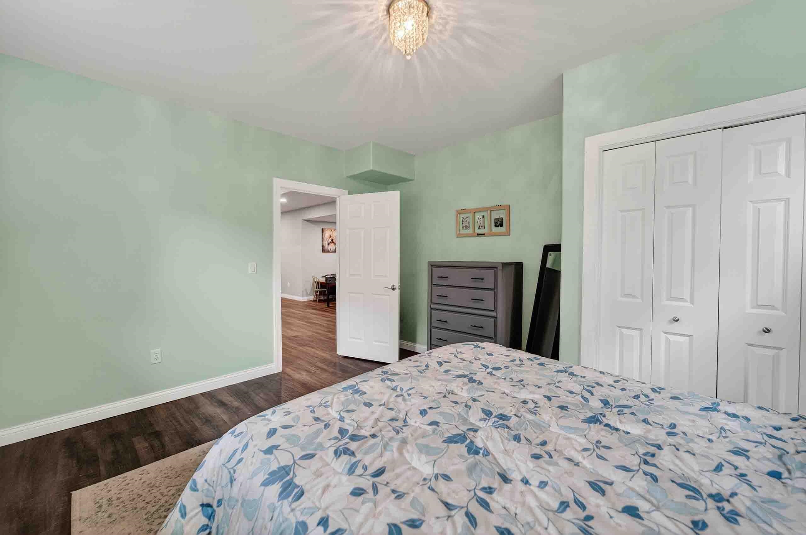 604 Pleasant Valley Parkway