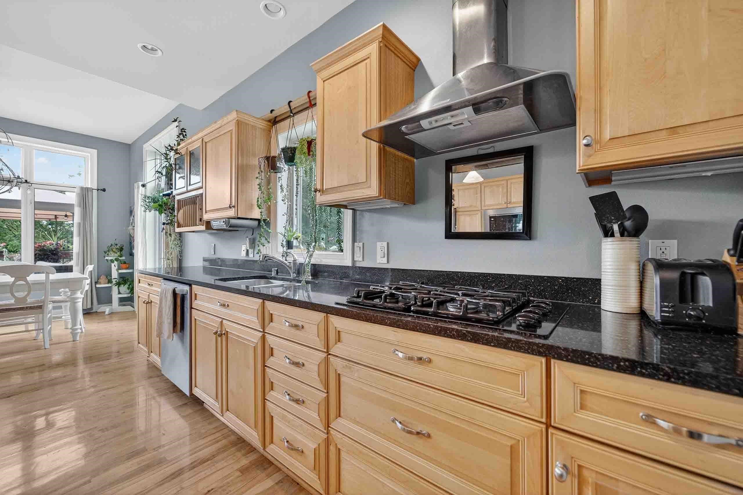 604 Pleasant Valley Parkway