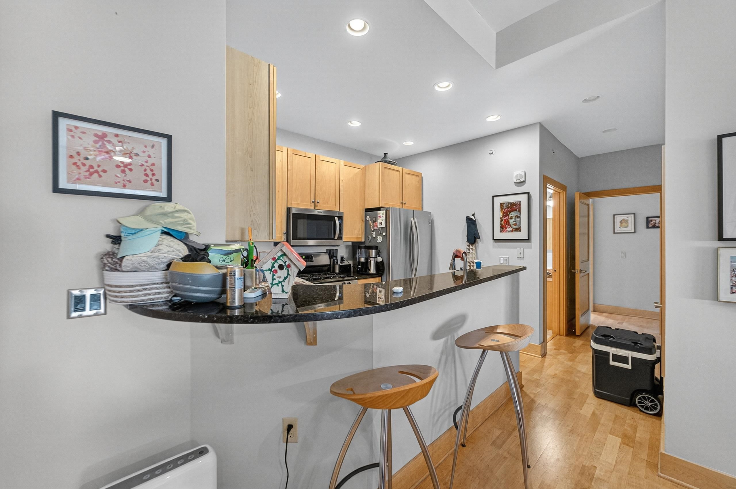 360 W Washington Avenue 1204