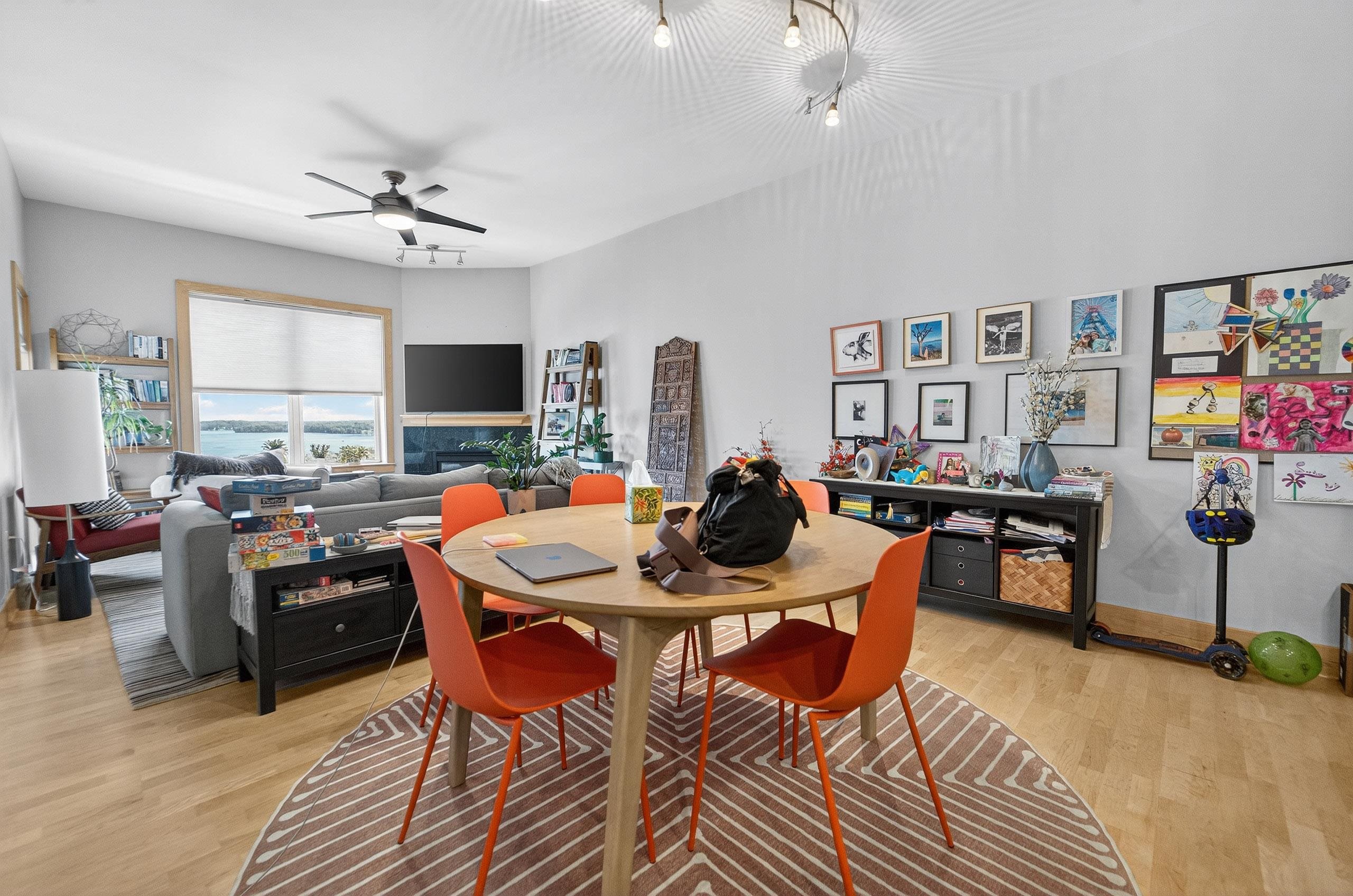 360 W Washington Avenue 1204