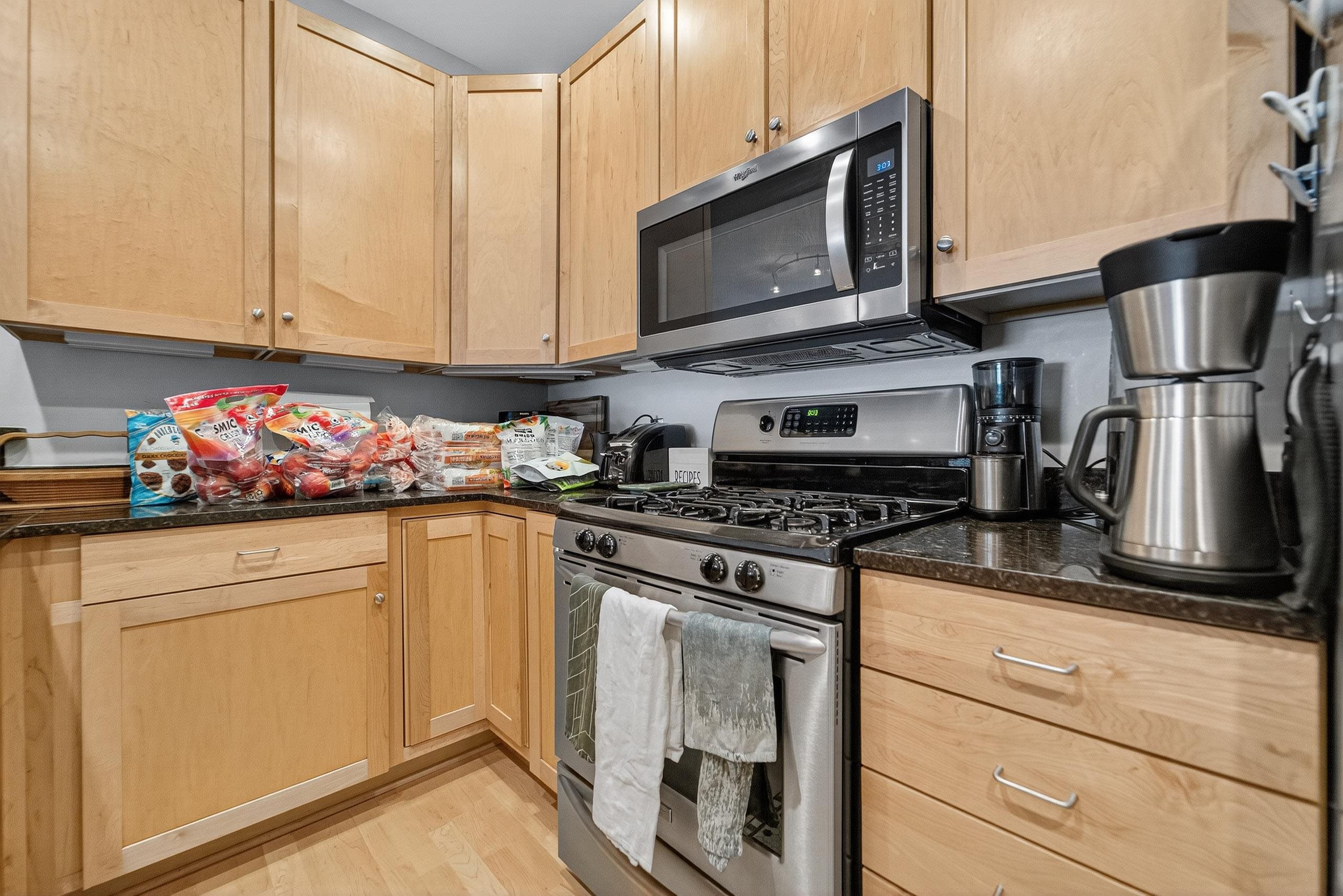 360 W Washington Avenue 1204
