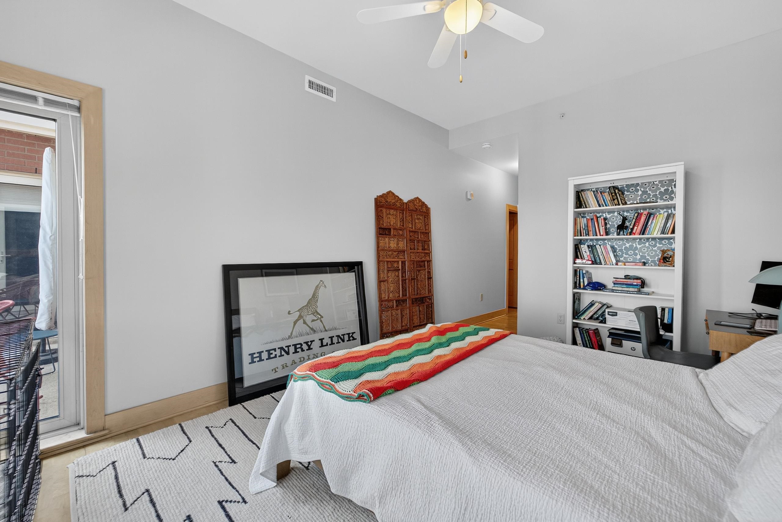 360 W Washington Avenue 1204
