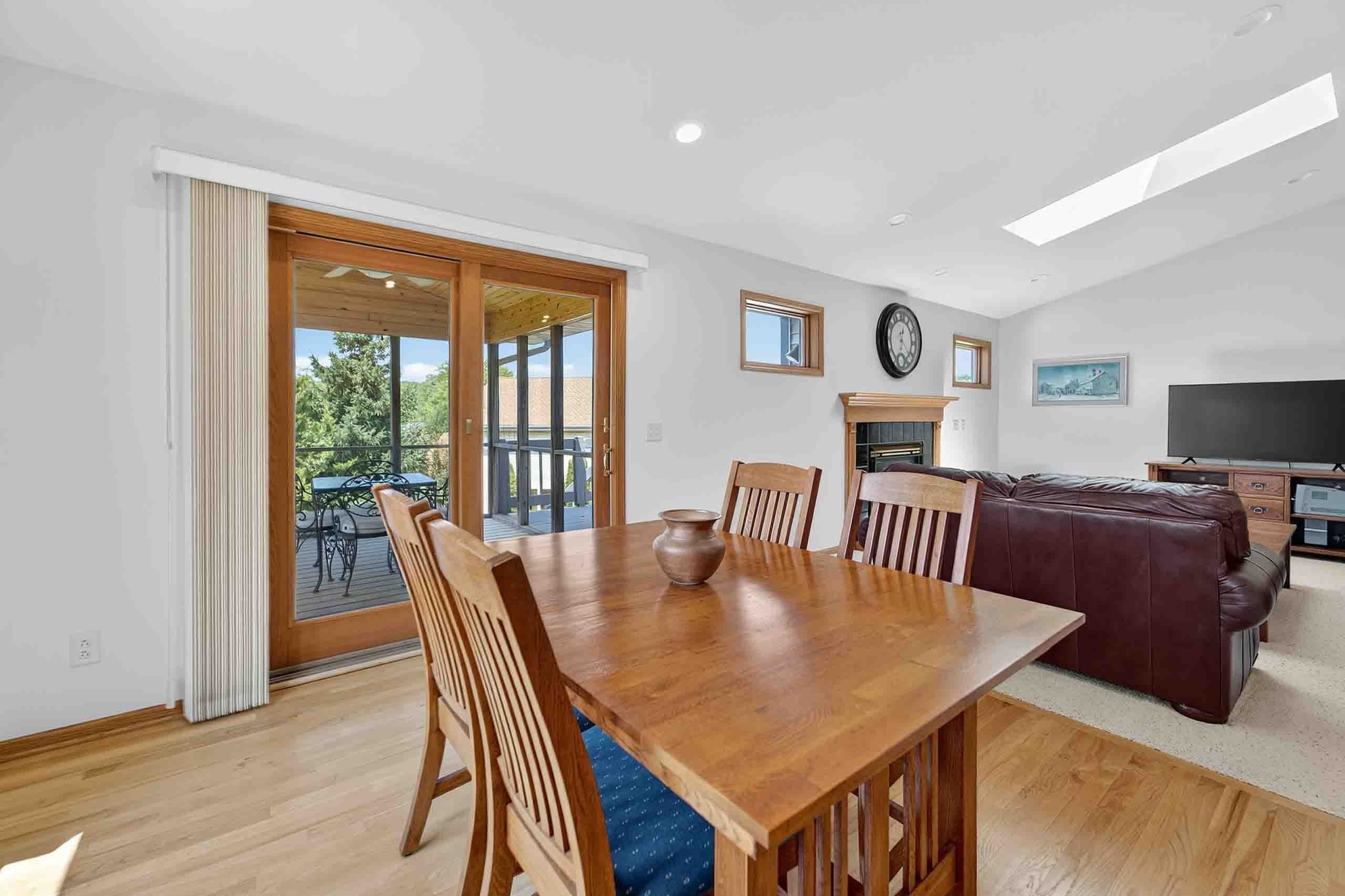 5574 Bantry Lane